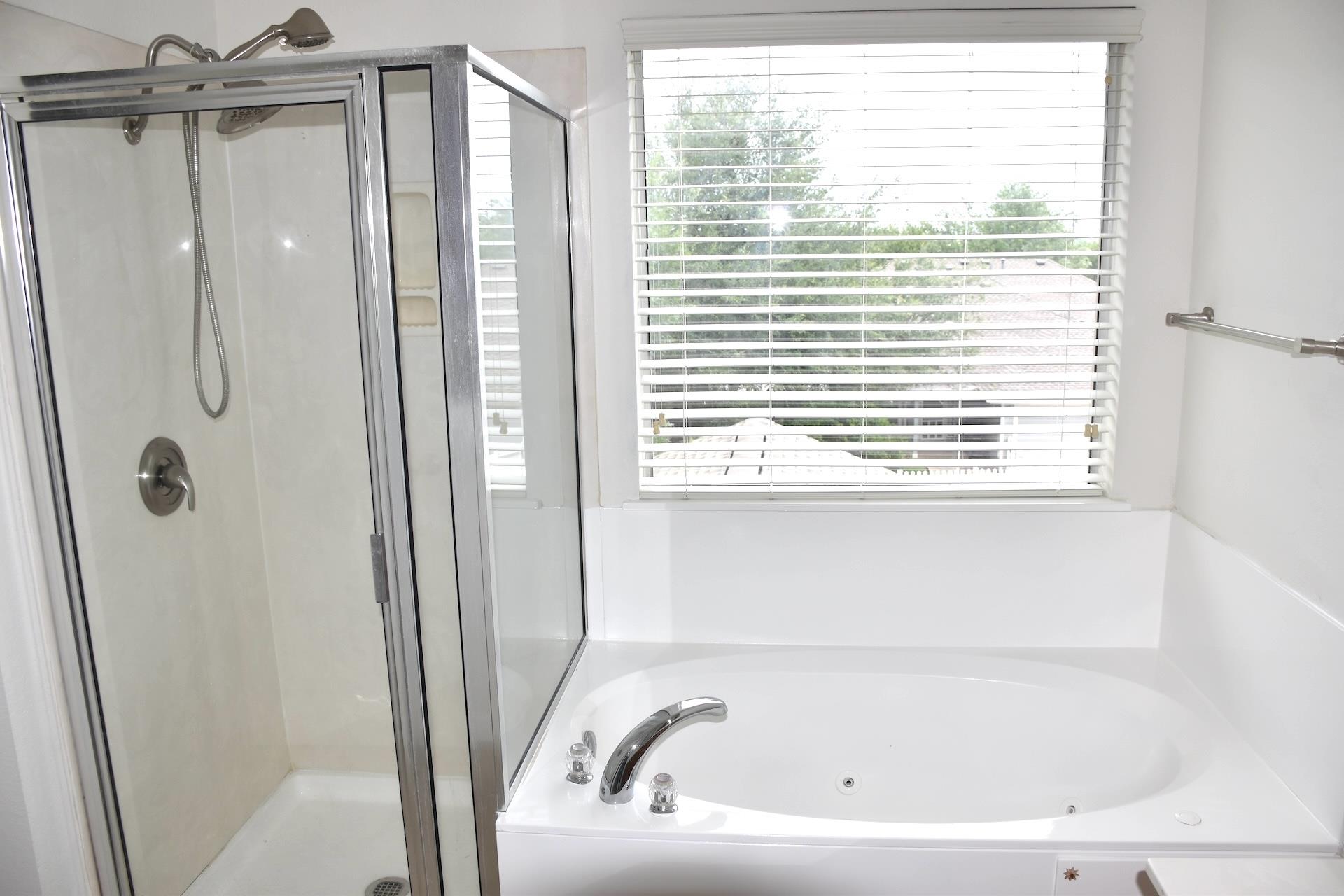 1205 Rawhide Trl Property Photo 25