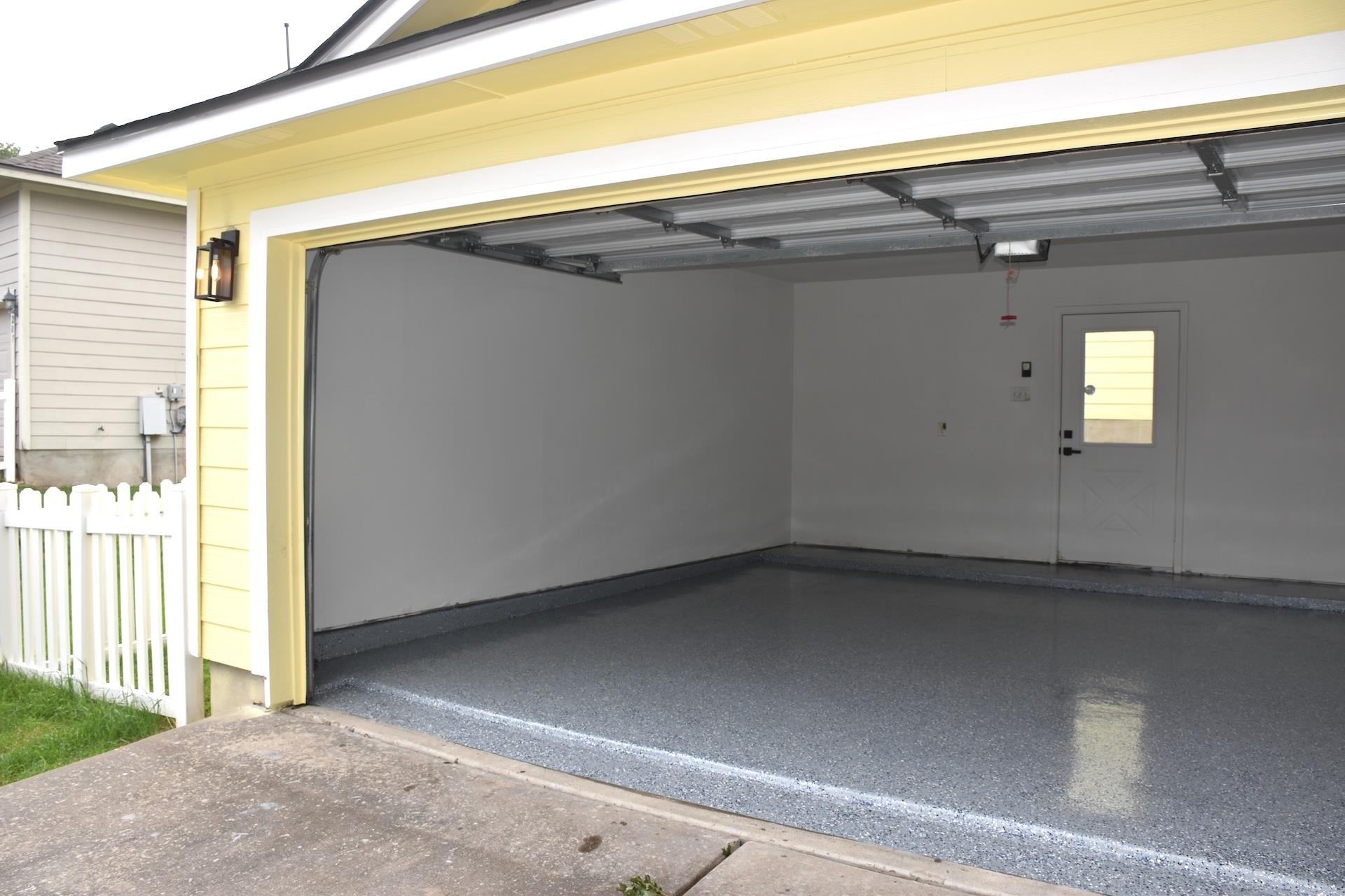 1205 Rawhide Trl Property Photo 34