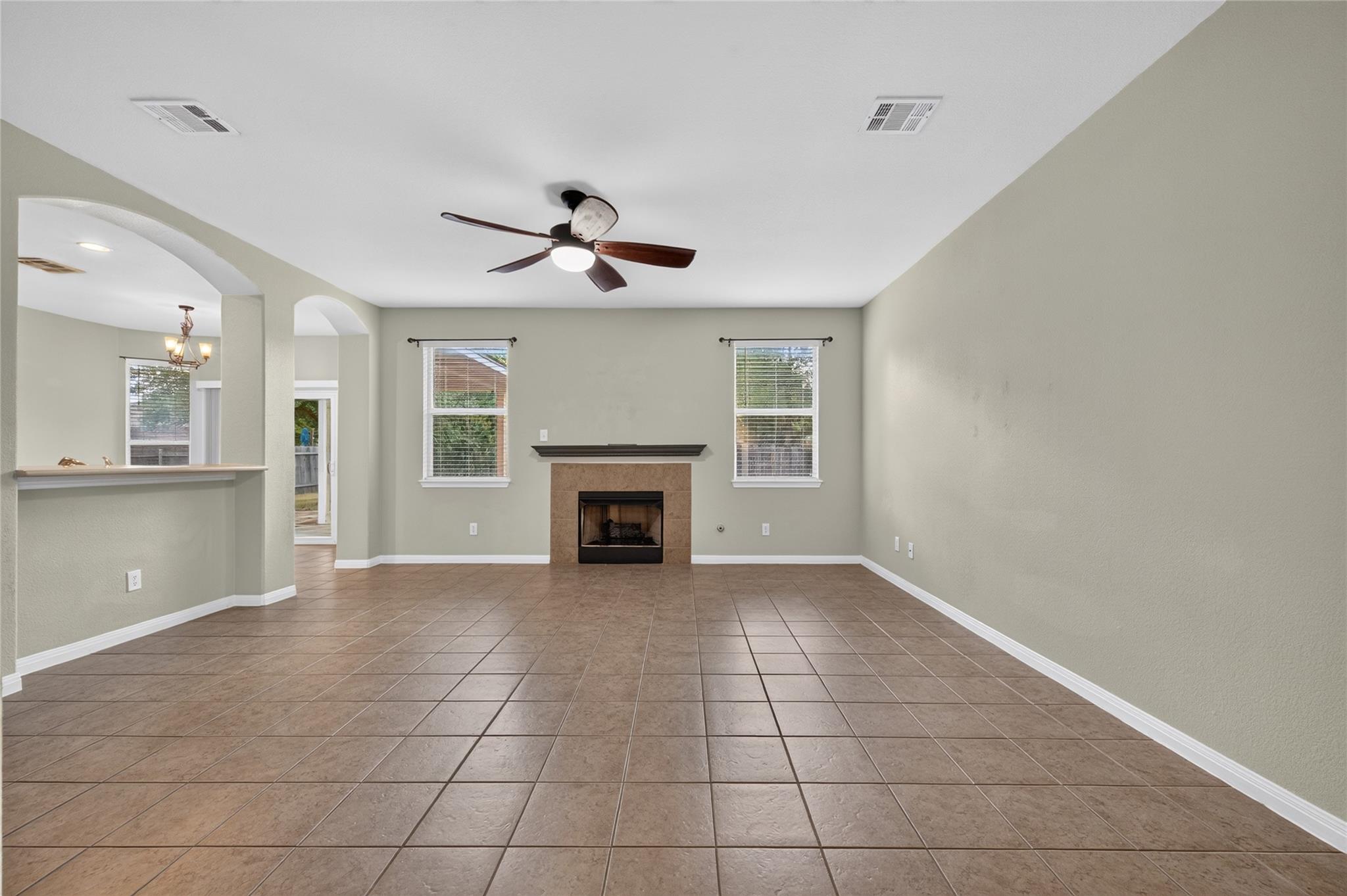 2207 Brittway Ln Property Photo 7