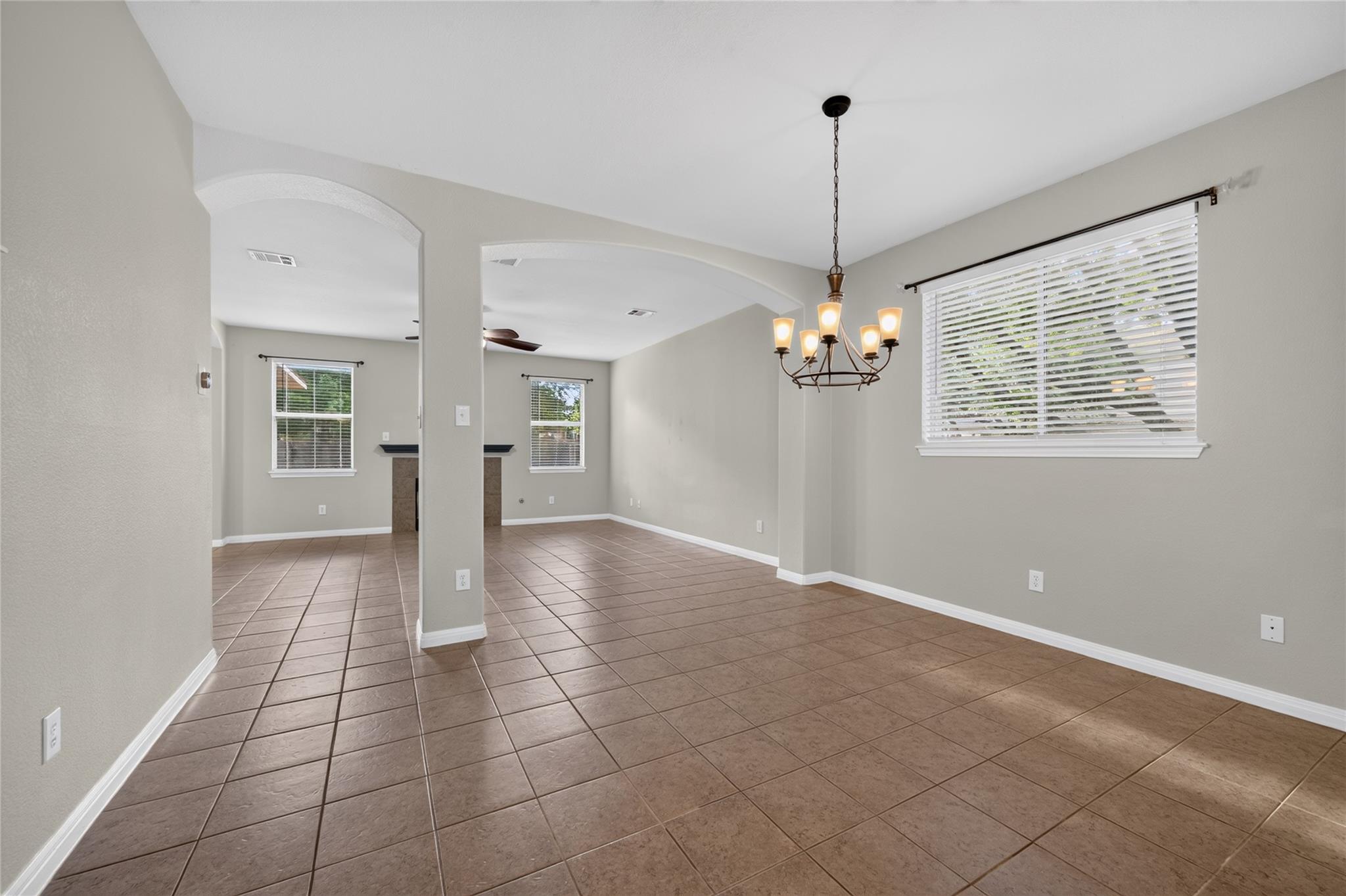 2207 Brittway Ln Property Photo 9