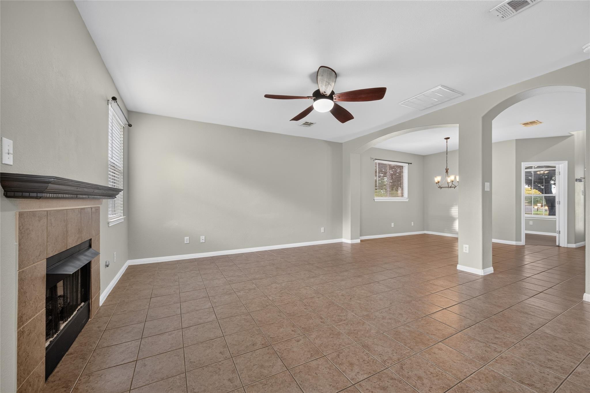 2207 Brittway Ln Property Photo 12