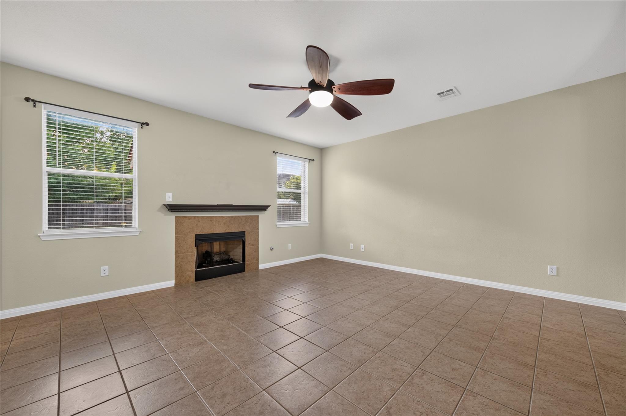 2207 Brittway Ln Property Photo 13