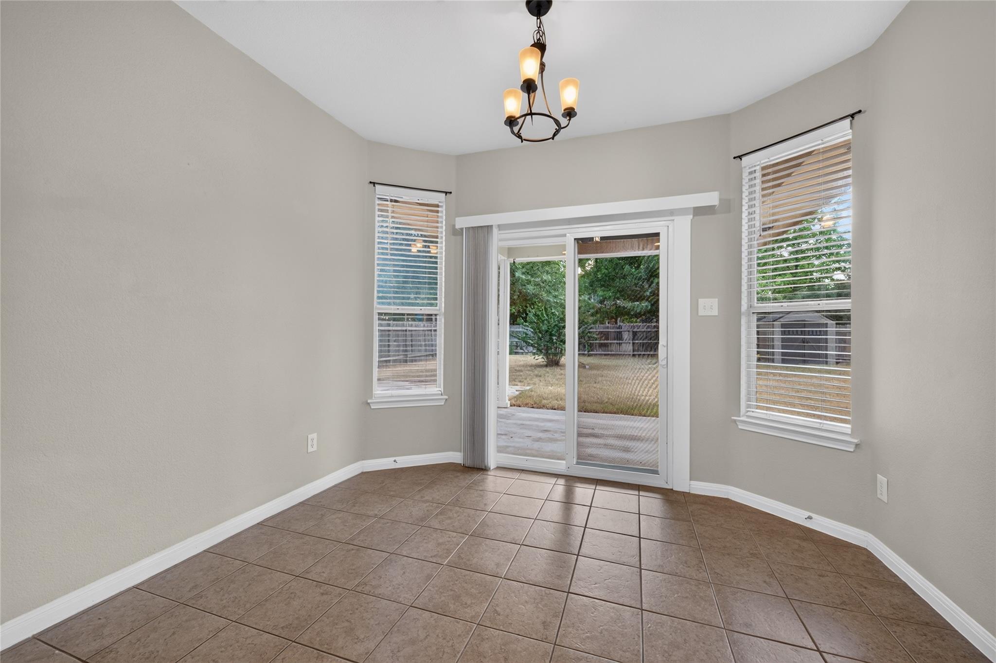 2207 Brittway Ln Property Photo 20