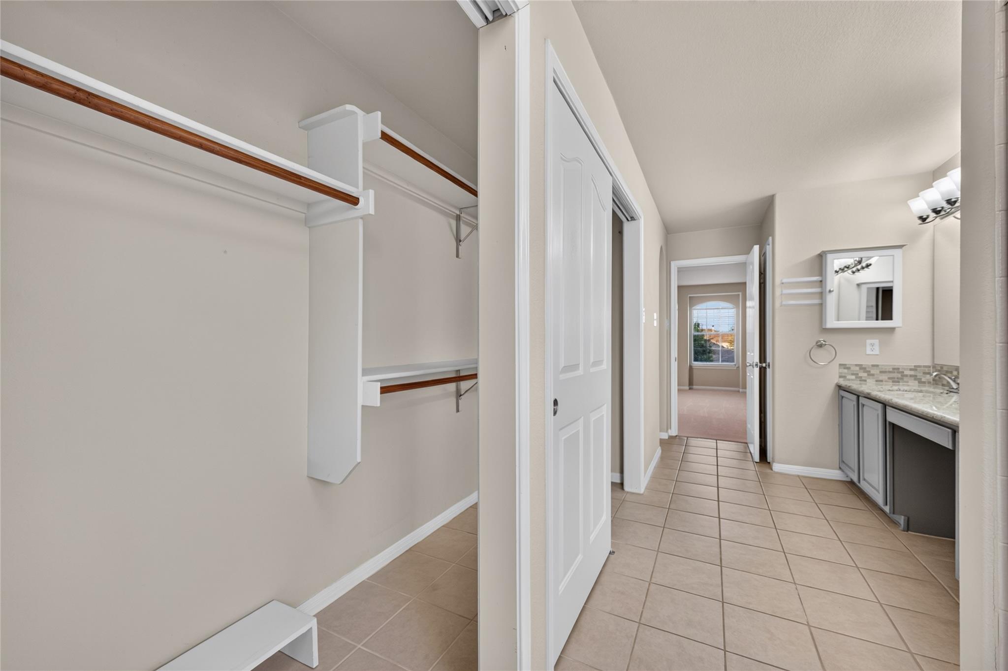 2207 Brittway Ln Property Photo 22