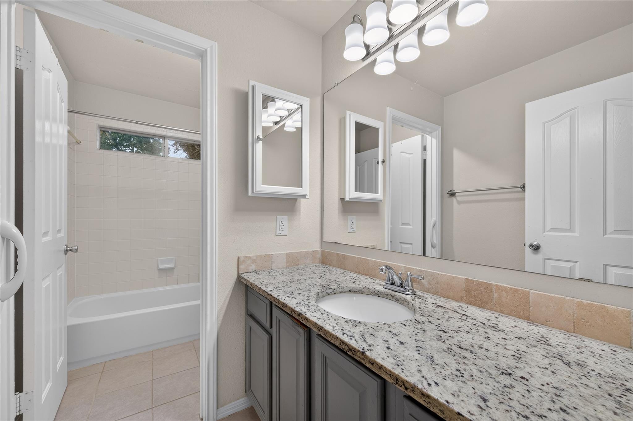 2207 Brittway Ln Property Photo 33