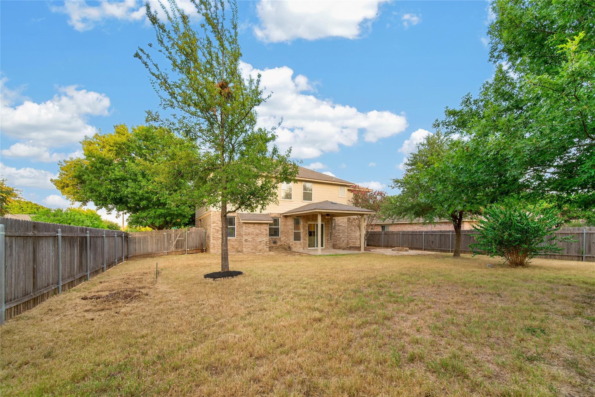 2207 Brittway Ln Property Photo 39