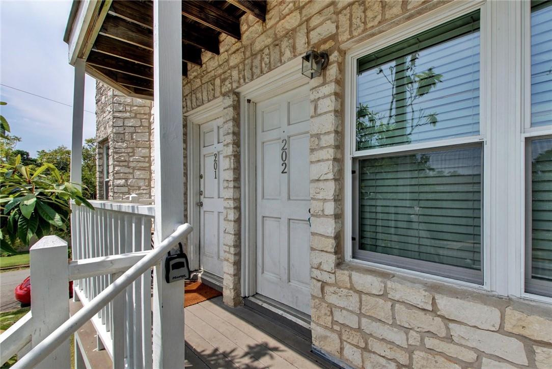3400 Speedway None #202 Property Photo 4