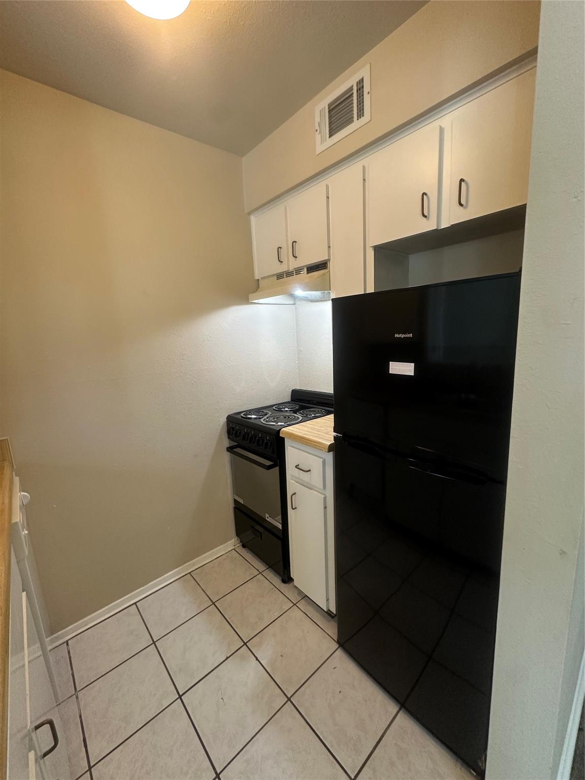 3400 Speedway None #202 Property Photo 14