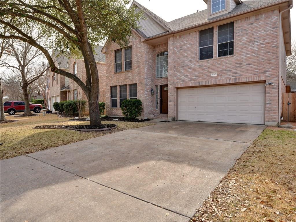1010 Oaklands Dr Property Photo