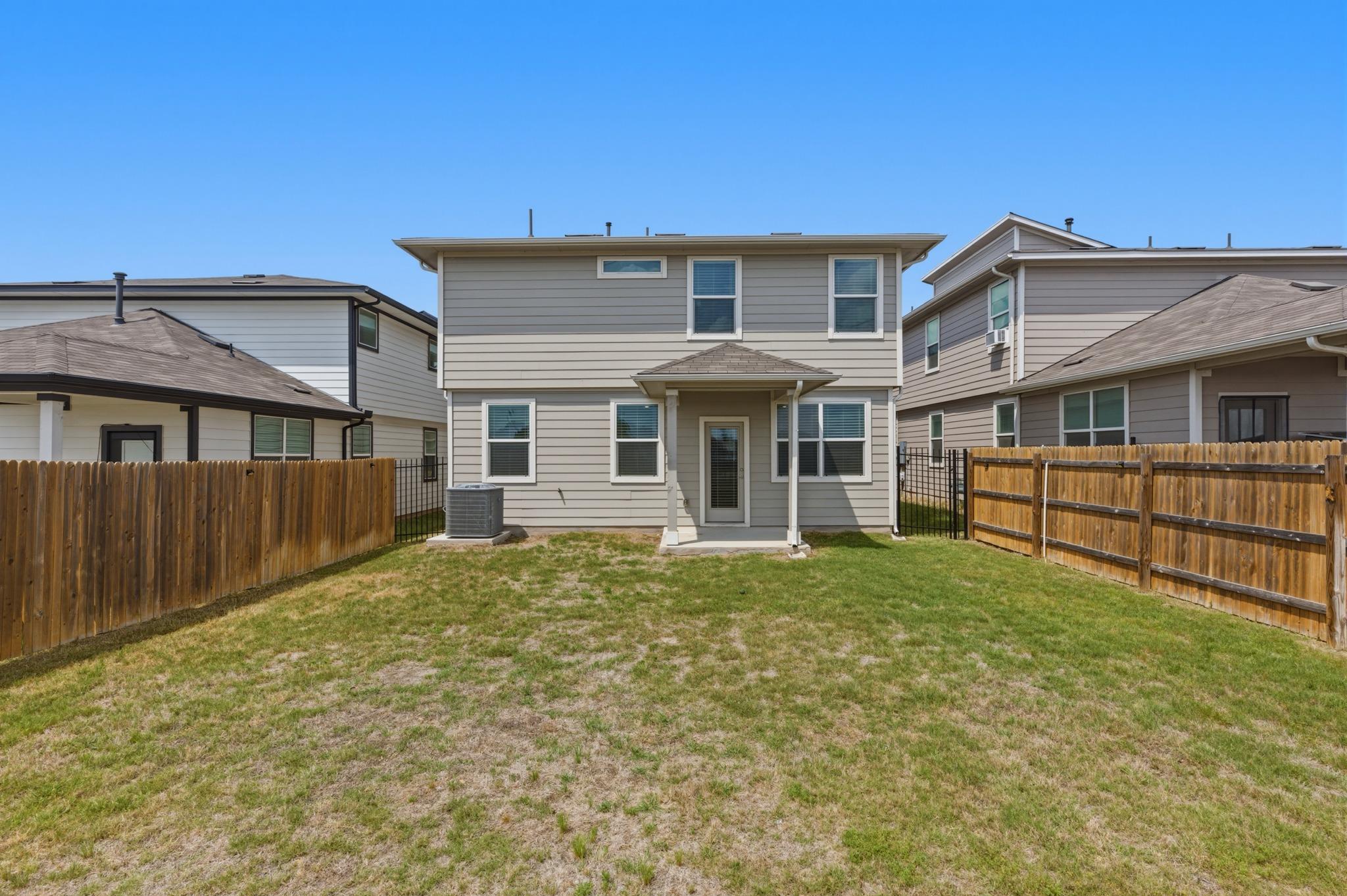 7511 Traylor Cv Property Photo 39