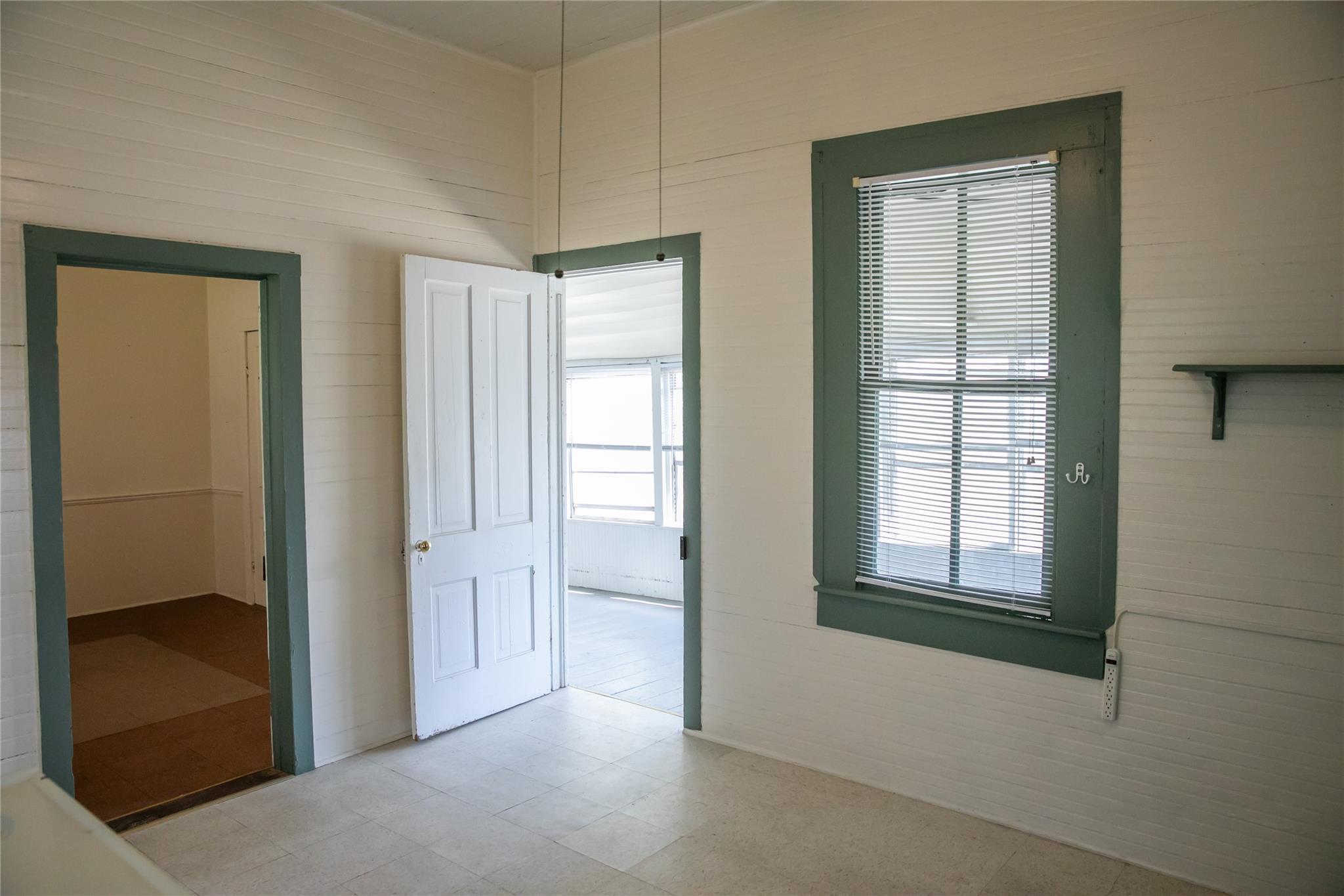 12819 W Burton St Property Photo 16