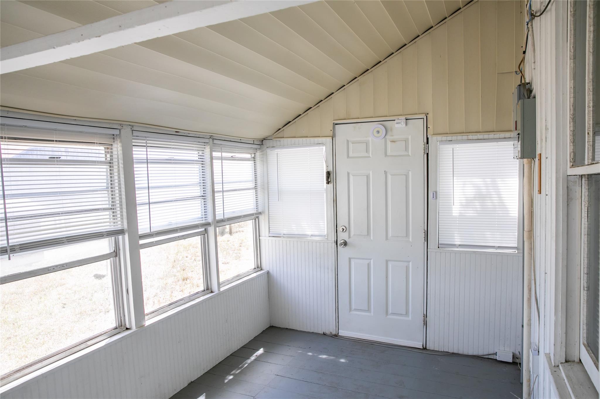 12819 W Burton St Property Photo 17