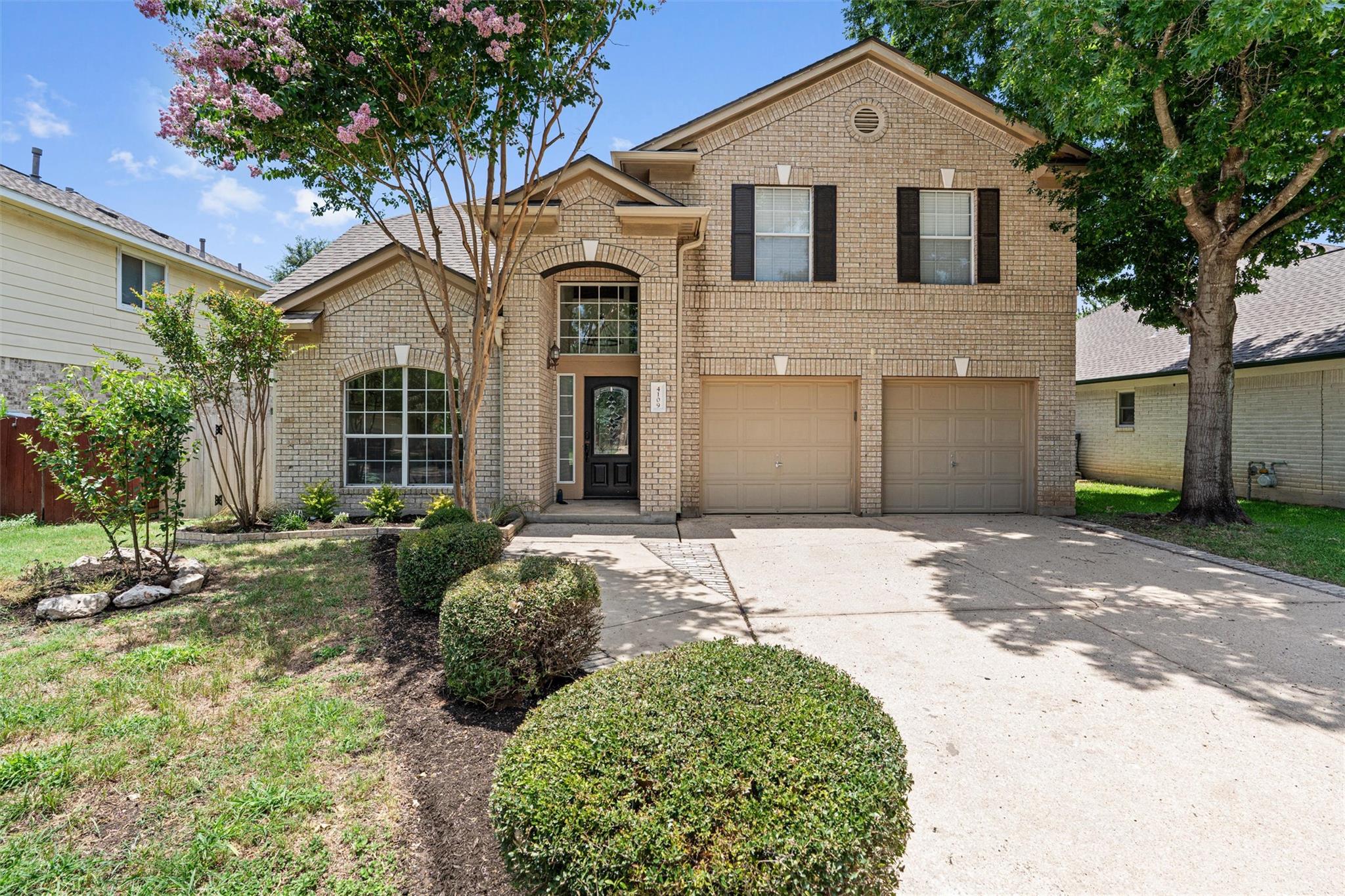 4109 Moss Hollow Dr Property Photo