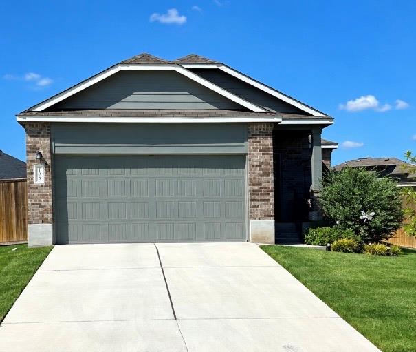 105 Pottersville Ln Property Photo 1
