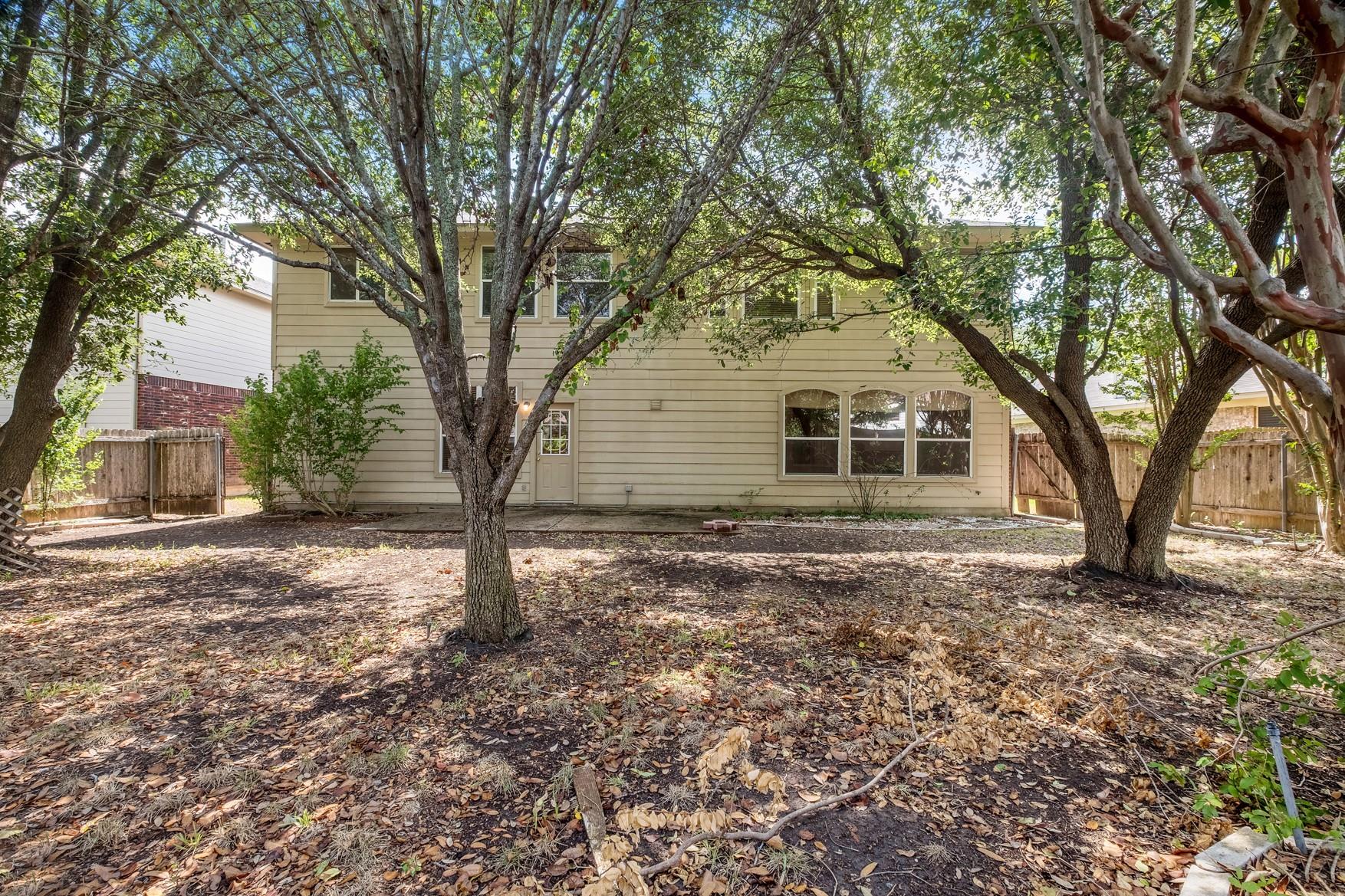 4229 Kingsburg Dr Property Photo 33