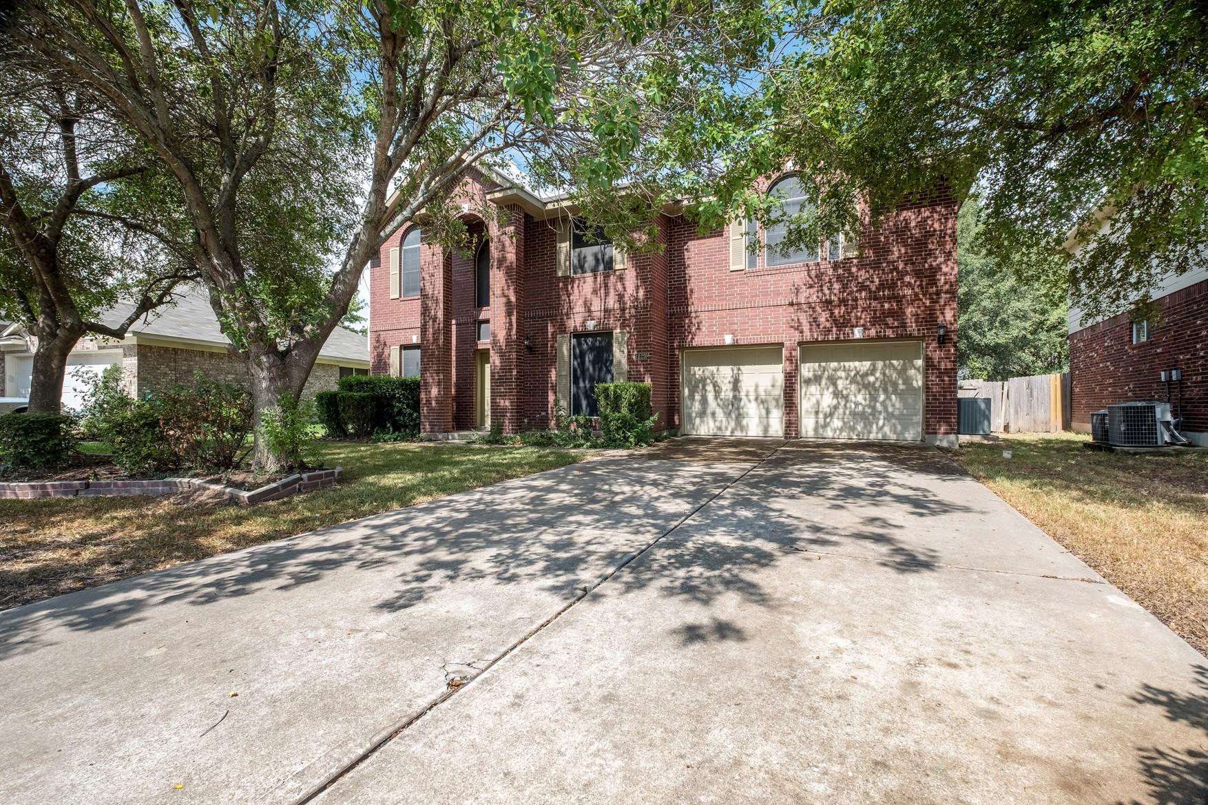 4229 Kingsburg Dr Property Photo 35
