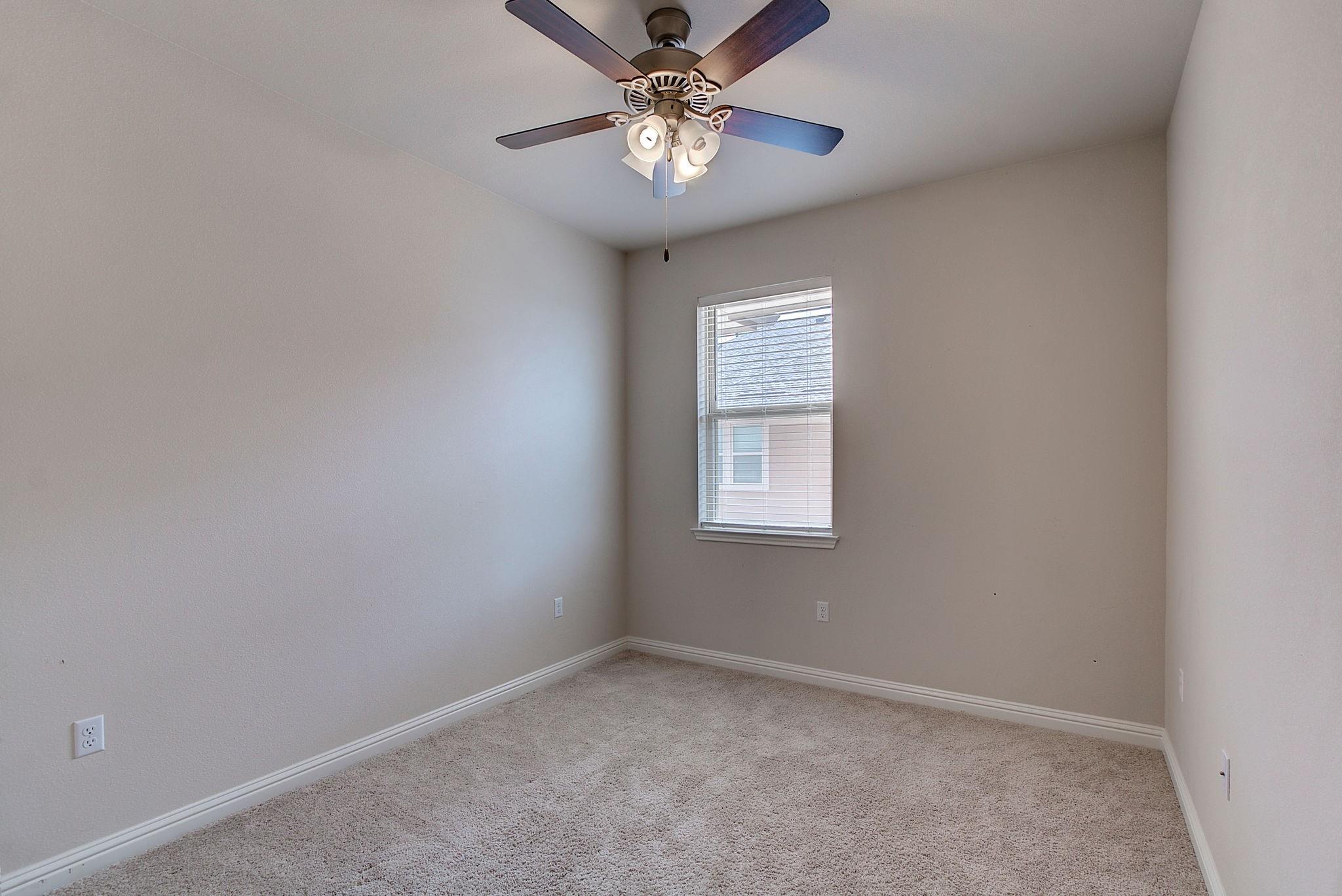 13800 Lyndhurst St #73 Property Photo 20