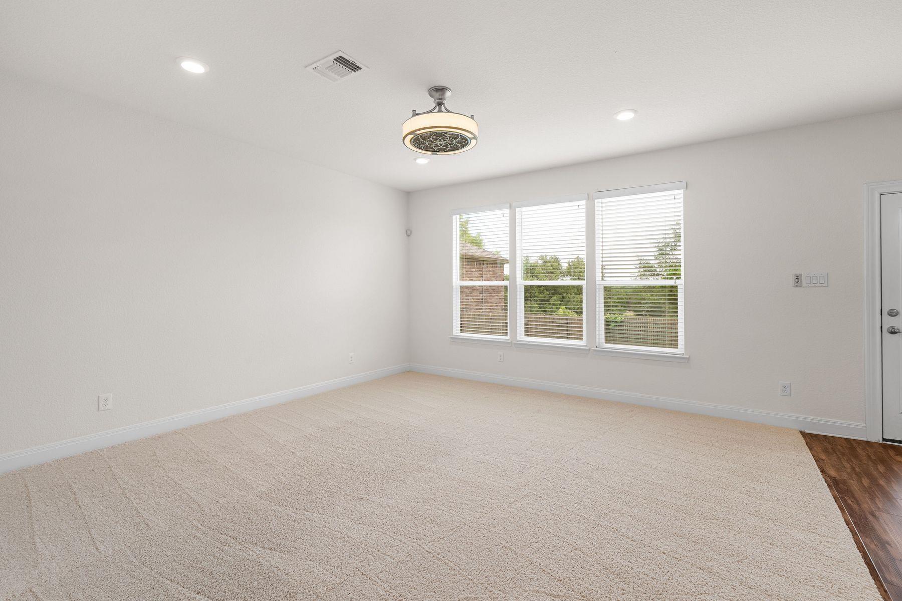1209 Half Hitch Trl Property Photo 11