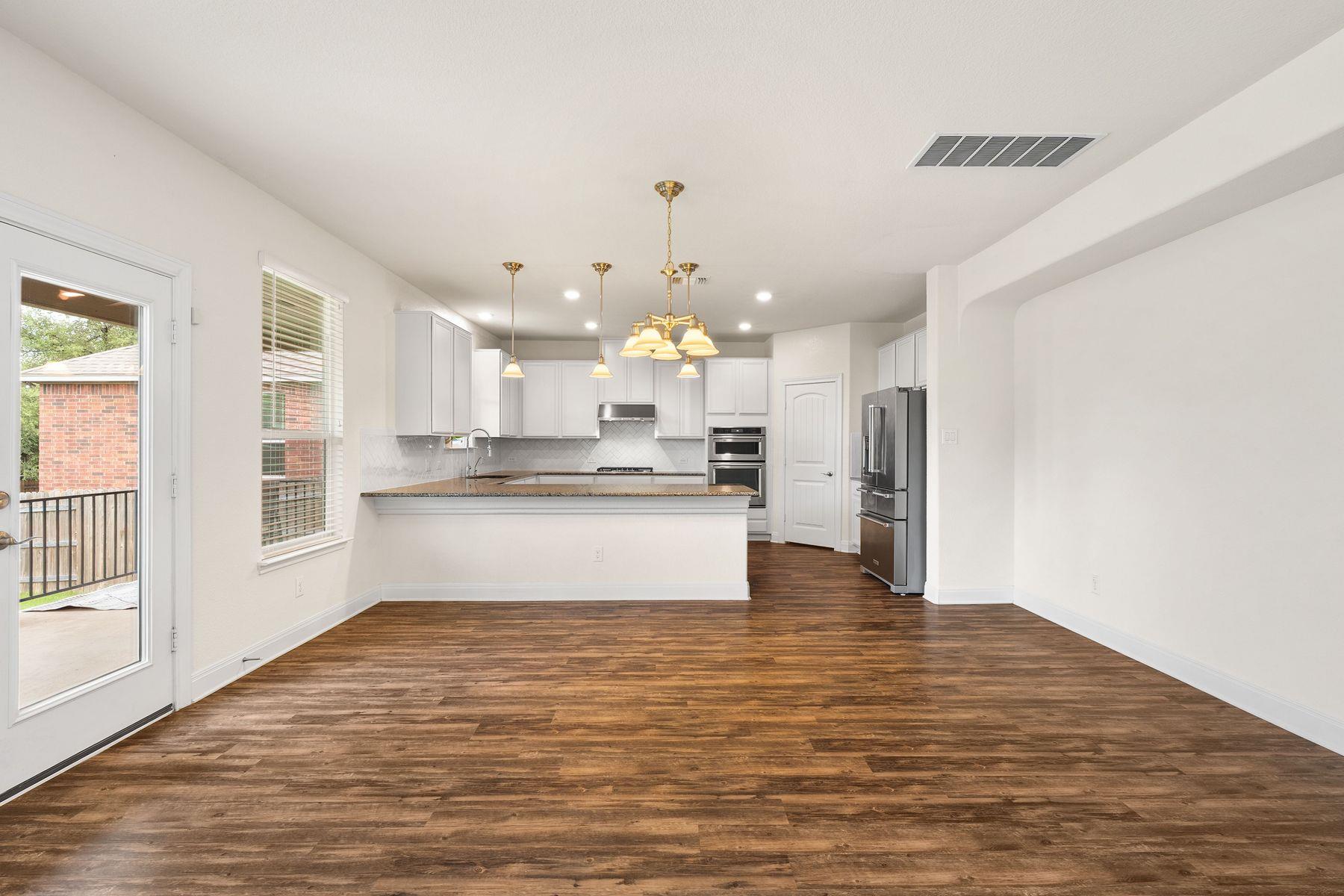1209 Half Hitch Trl Property Photo 16