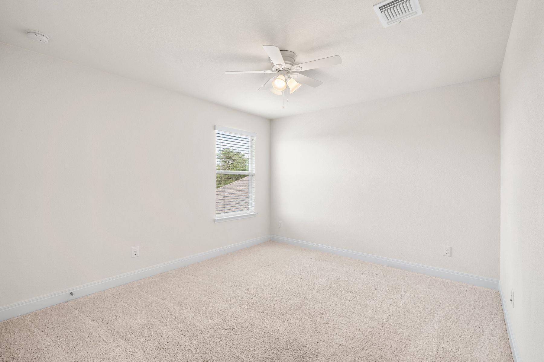 1209 Half Hitch Trl Property Photo 32