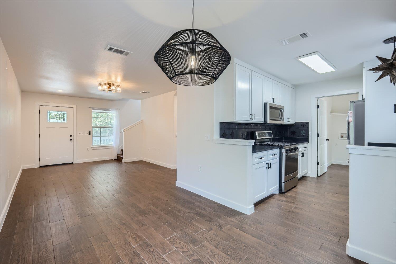 6021 Perlita Dr Property Photo 4