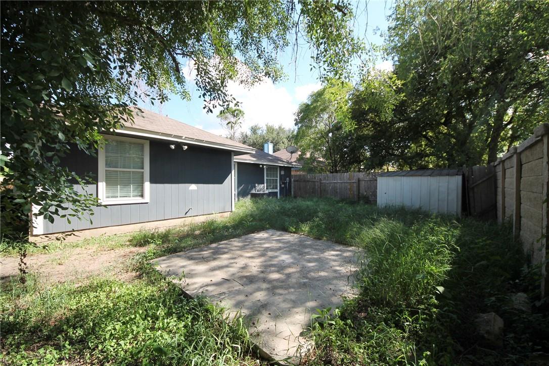 4504 Sojourner St Property Photo 14