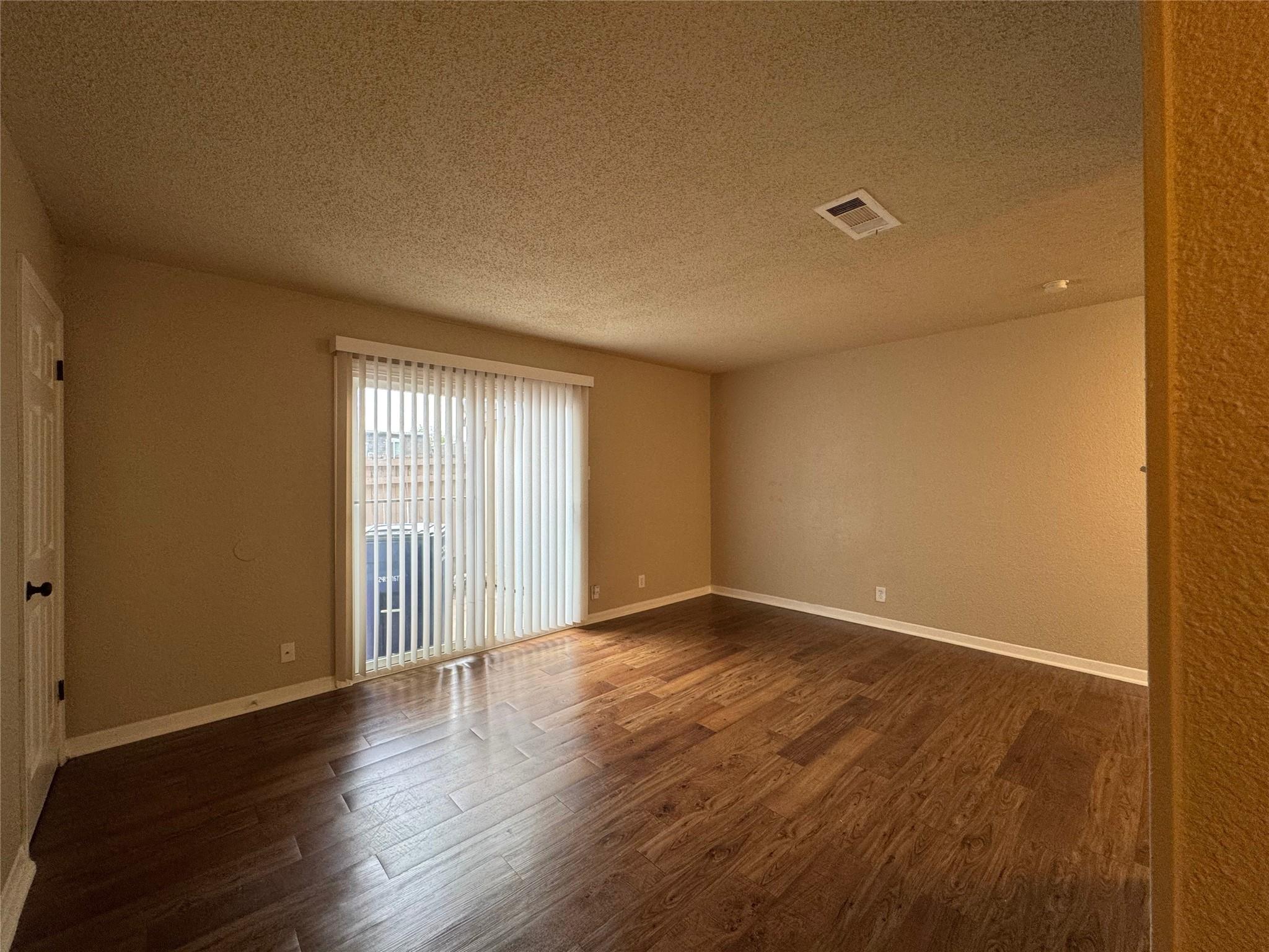 5006 West Wind Trl #101 Property Photo 7