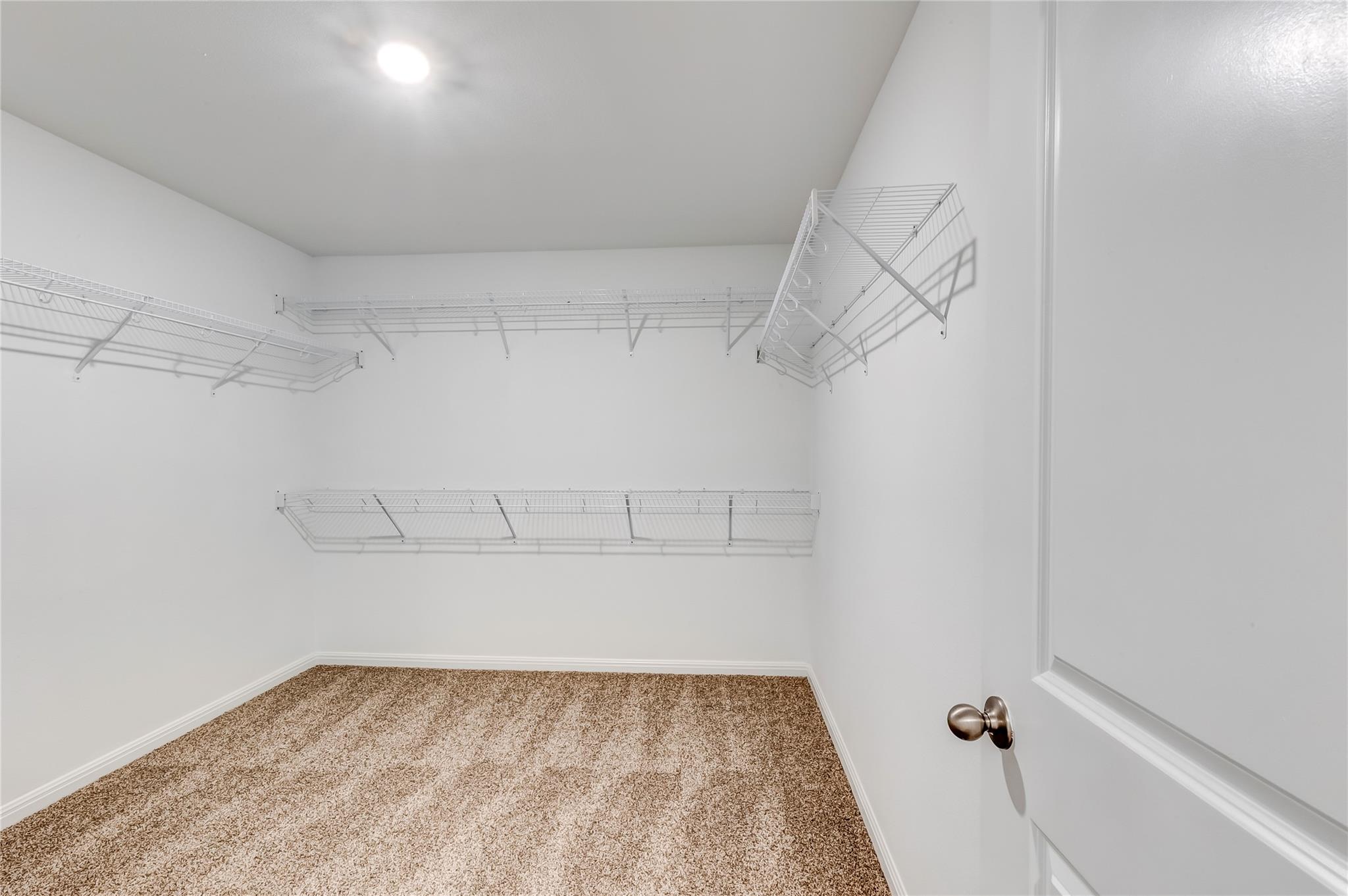117 Fairfax Ln Property Photo 23