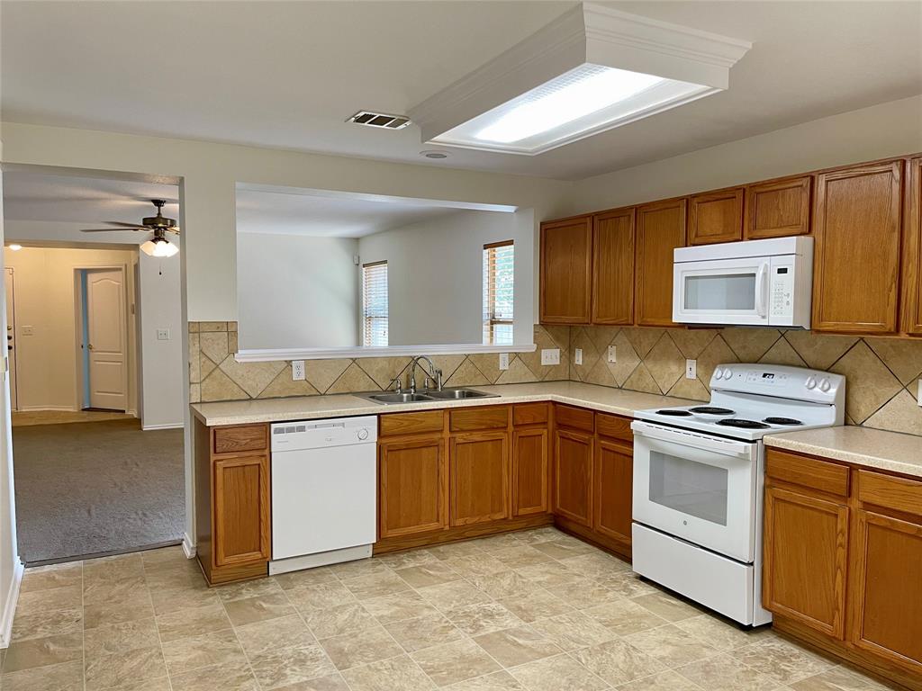 4704 Cypress Bnd Property Photo 8