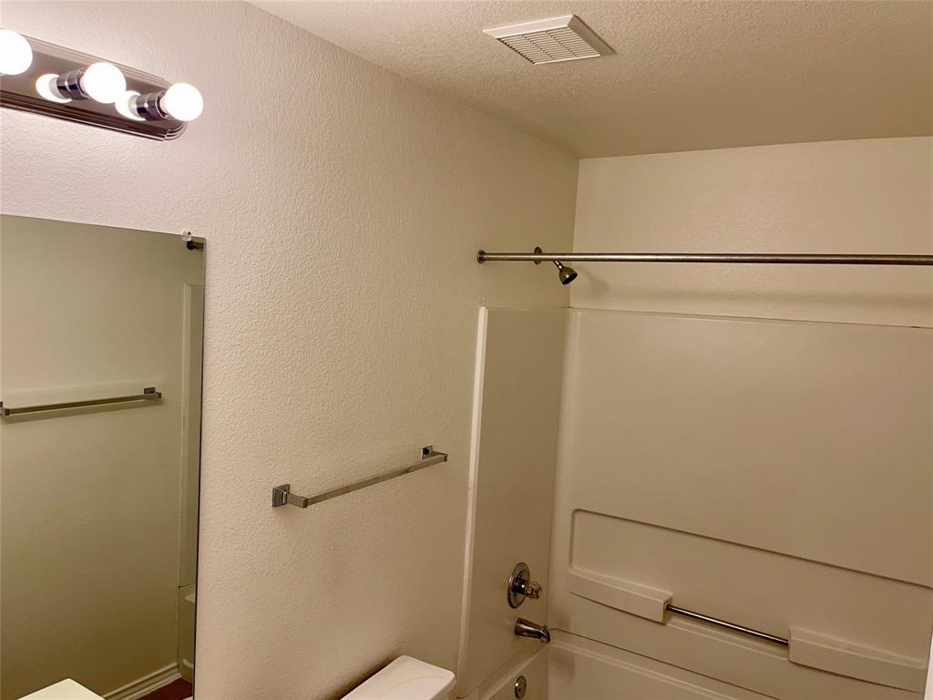 4704 Cypress Bnd Property Photo 13