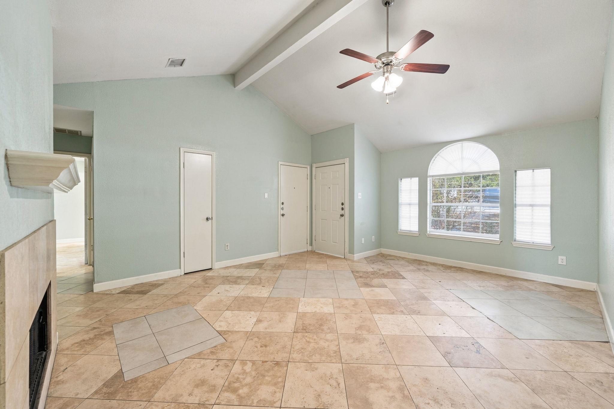 5505 Mesquite Grove Rd Property Photo 5