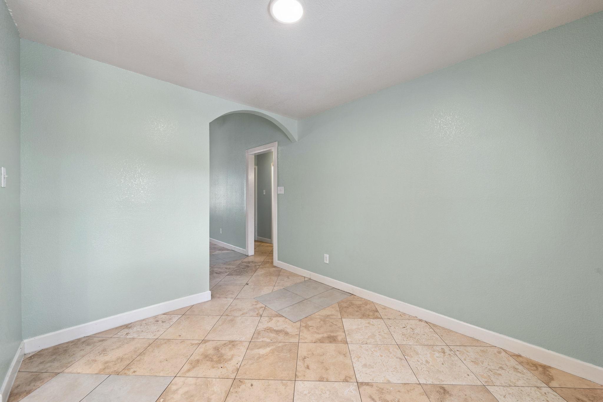 5505 Mesquite Grove Rd Property Photo 10