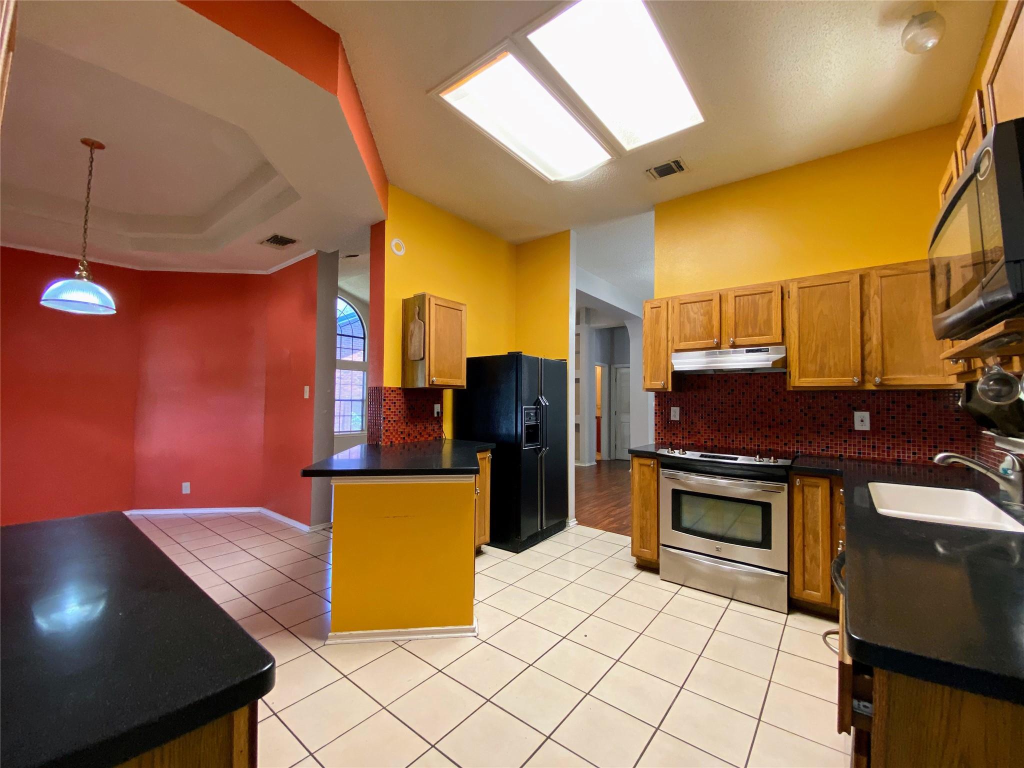 3215 Tree Grove Dr Property Photo 11