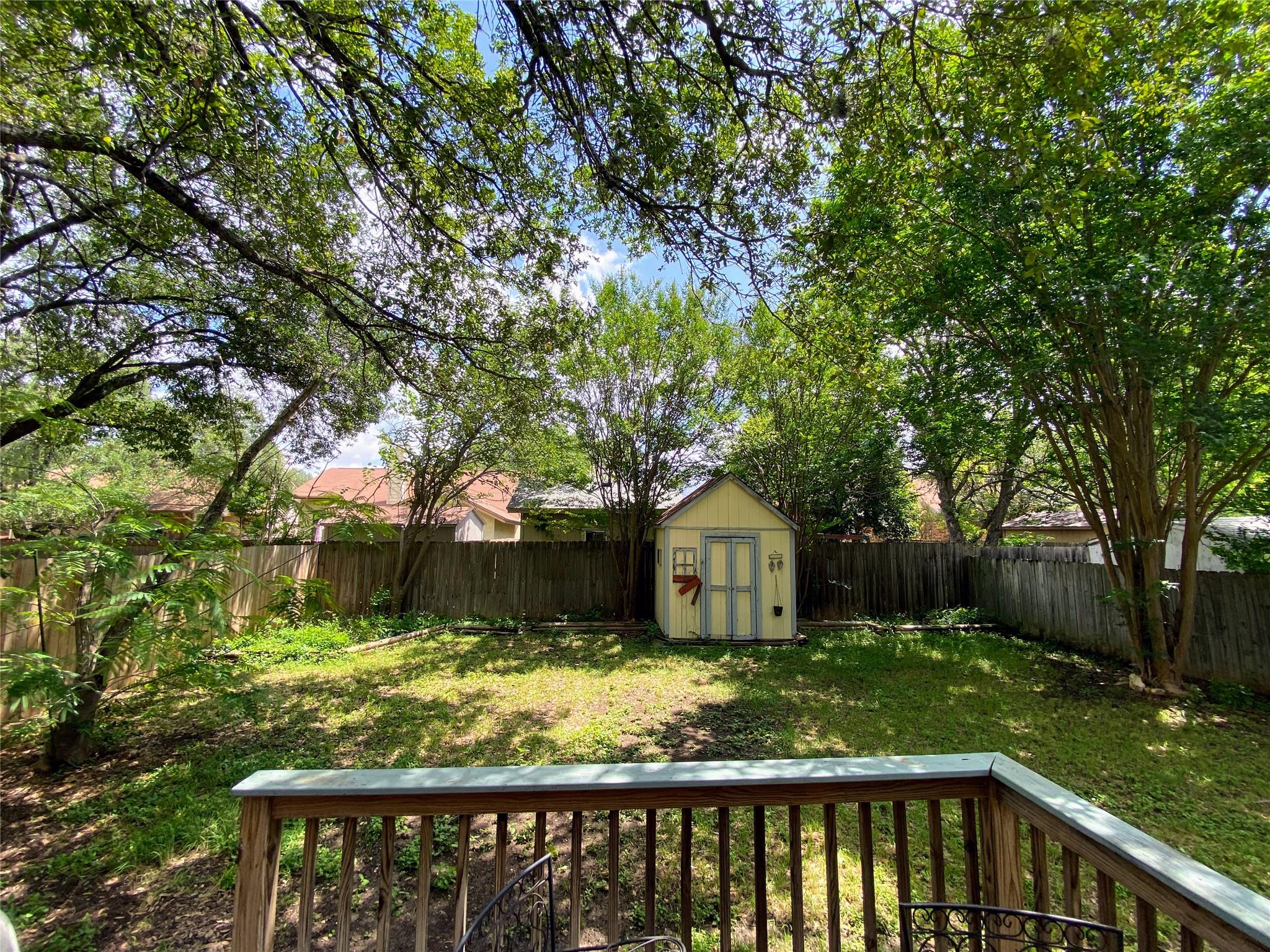 3215 Tree Grove Dr Property Photo 24