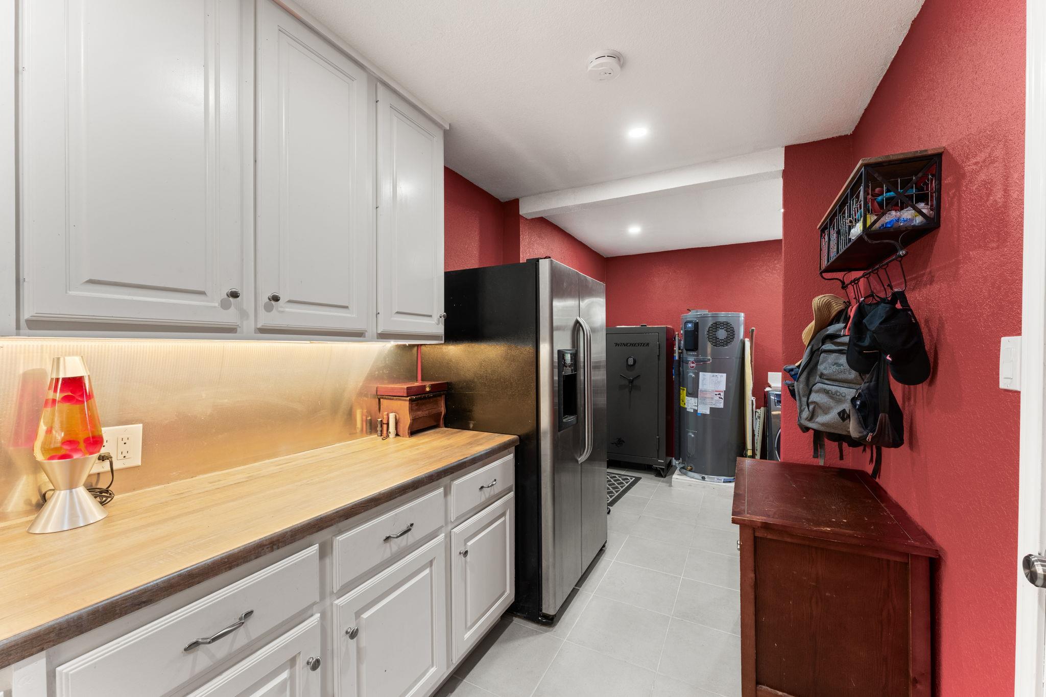 9702 Beauchamp Sq Property Photo 15