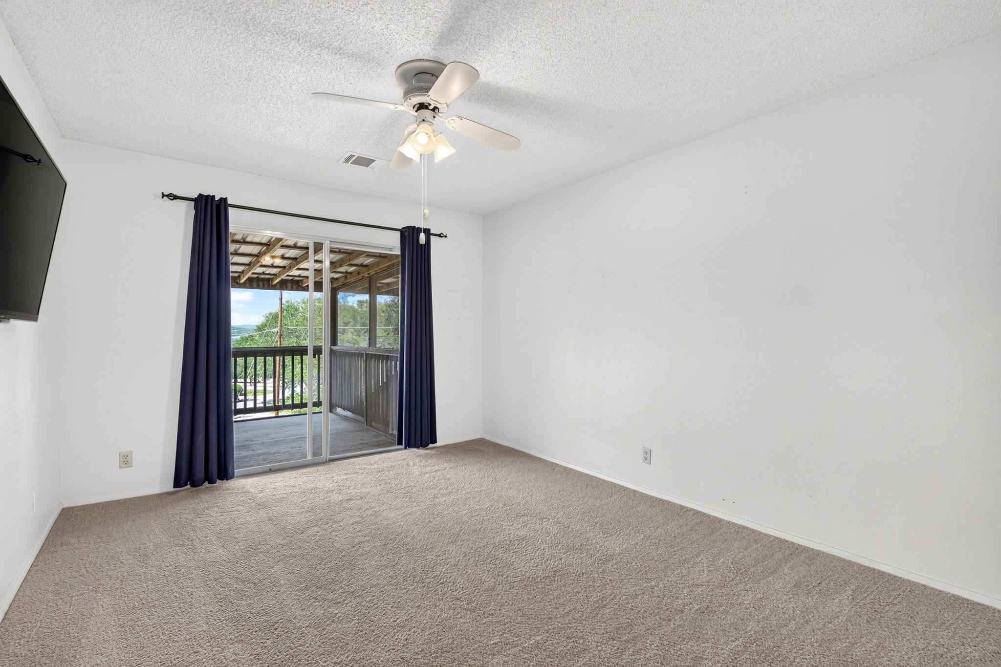 700 Rogart Dr Property Photo 19