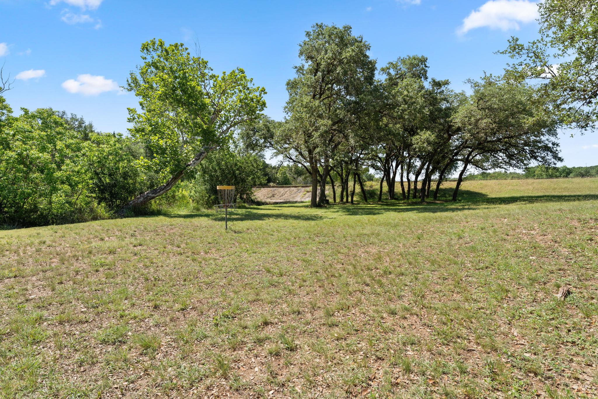 700 Rogart Dr Property Photo 33