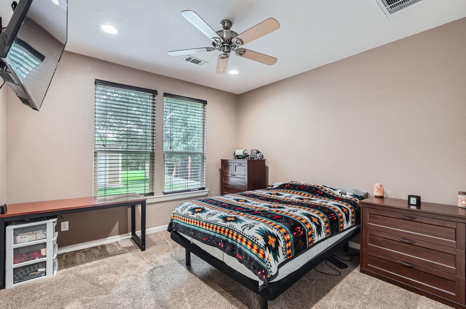 195 Heritage Oaks Dr Property Photo 20