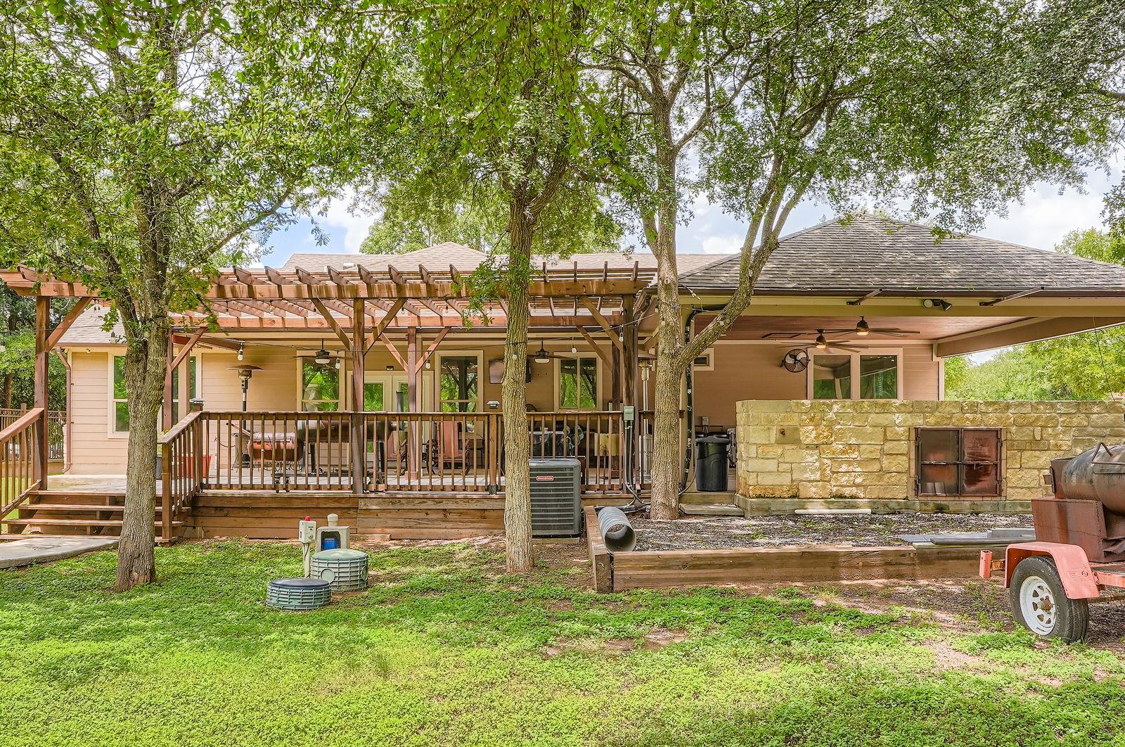 195 Heritage Oaks Dr Property Photo 29