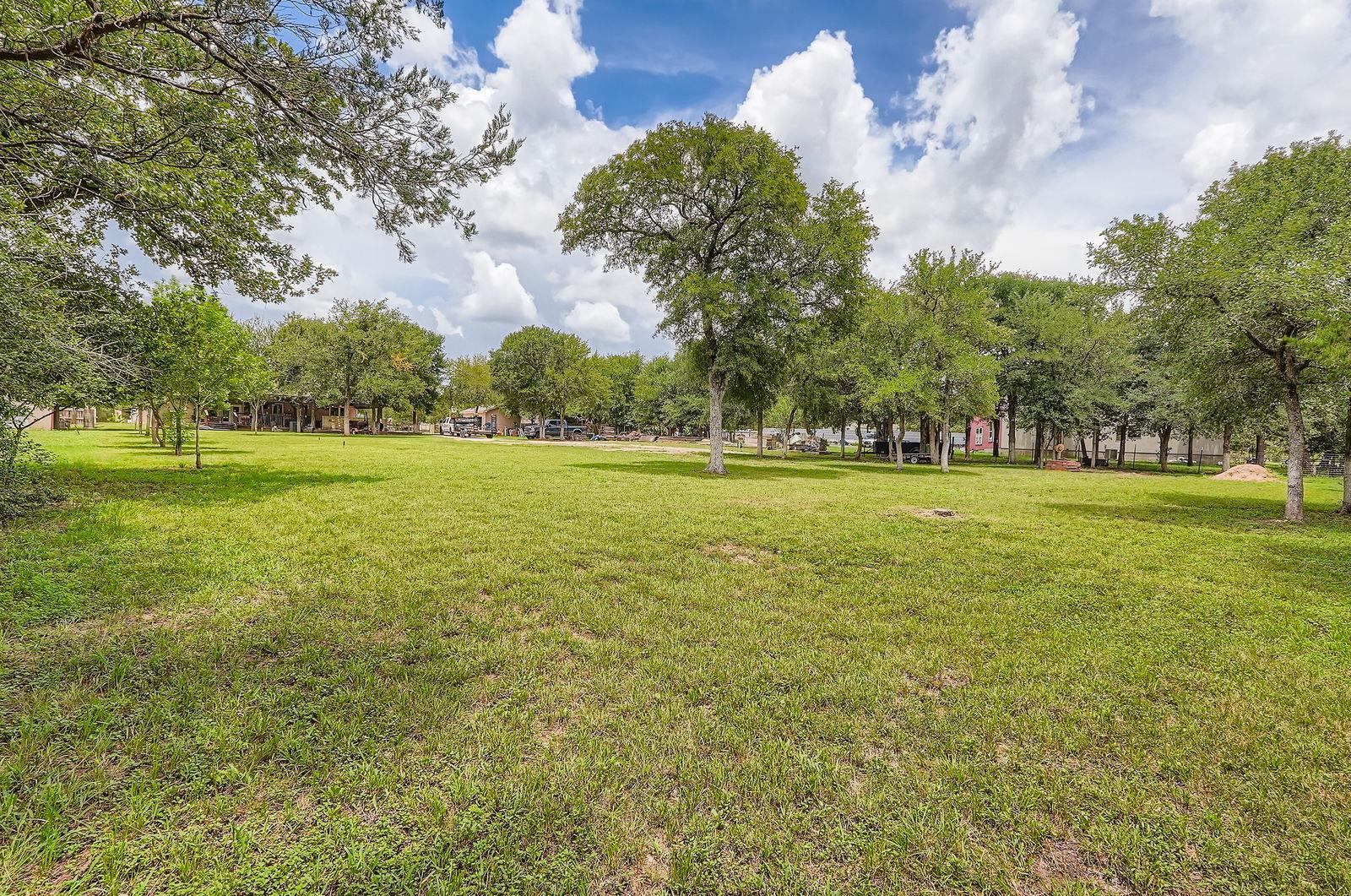 195 Heritage Oaks Dr Property Photo 35