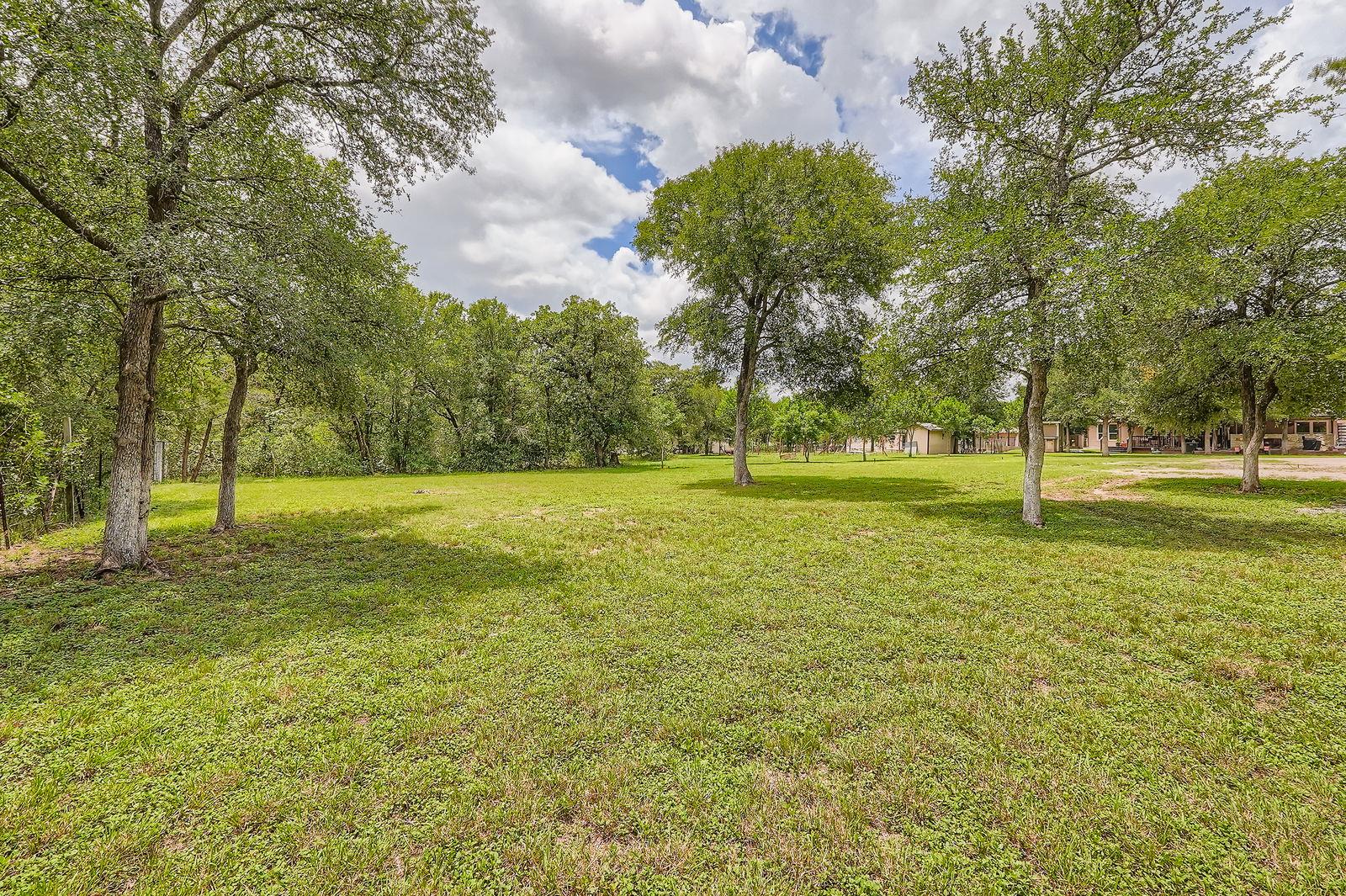 195 Heritage Oaks Dr Property Photo 36