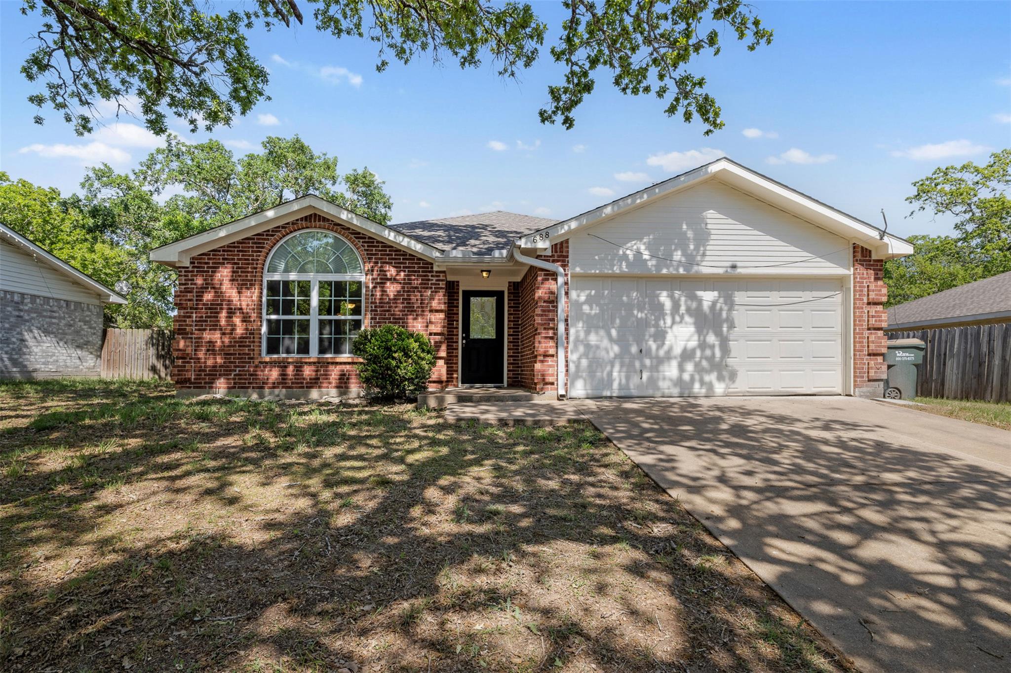 Giddings Real Estate Listings Main Image