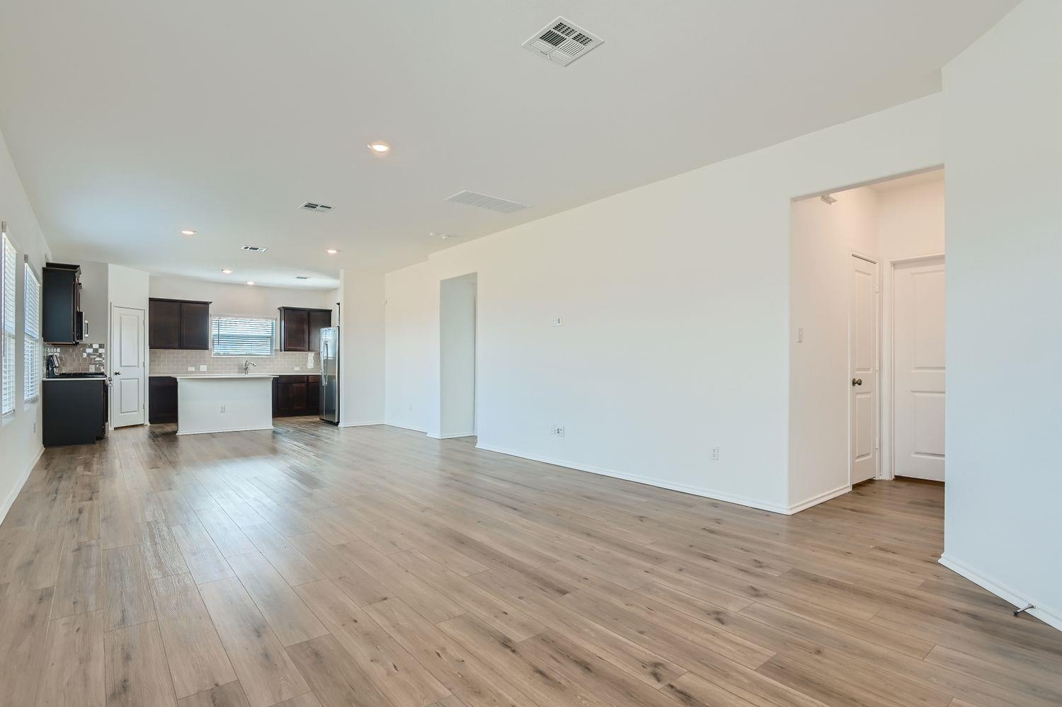 310 Milliner Loop None Property Photo 3