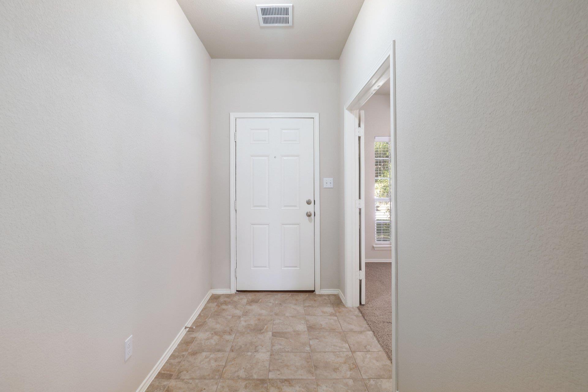 293 Bloomsbury Dr Property Photo 12