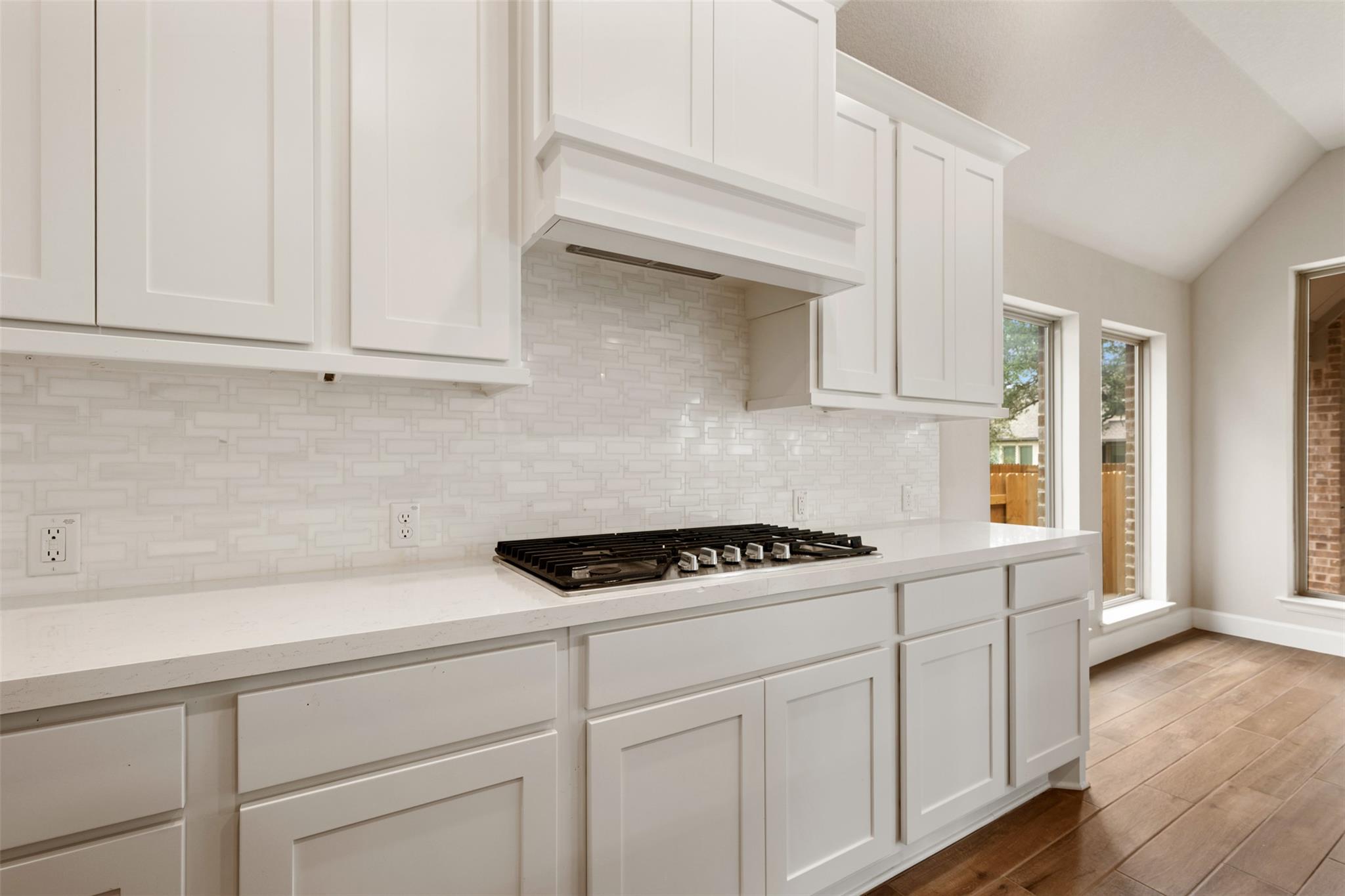 104 Anejo Bluff Ct Property Photo 10