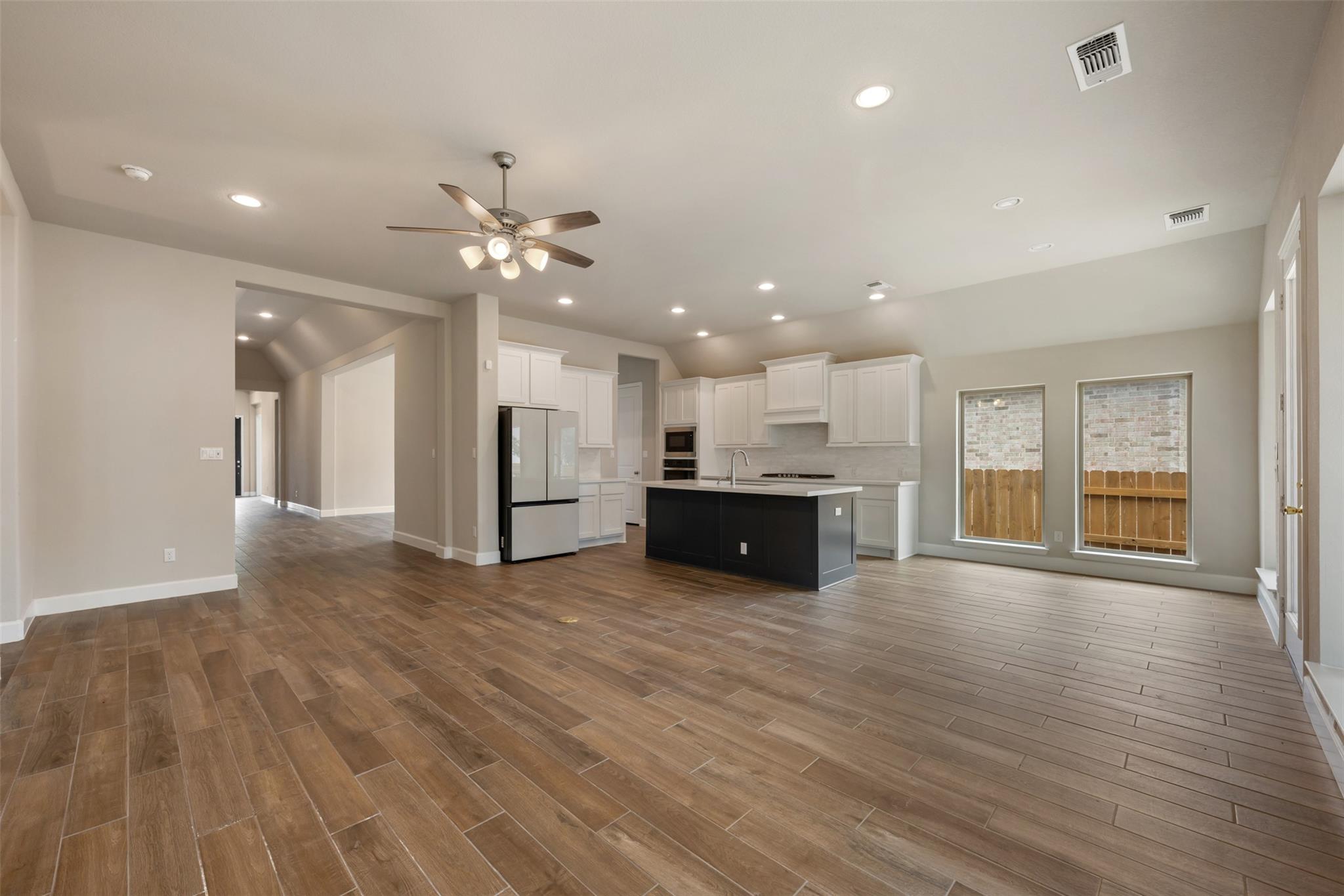 104 Anejo Bluff Ct Property Photo 21