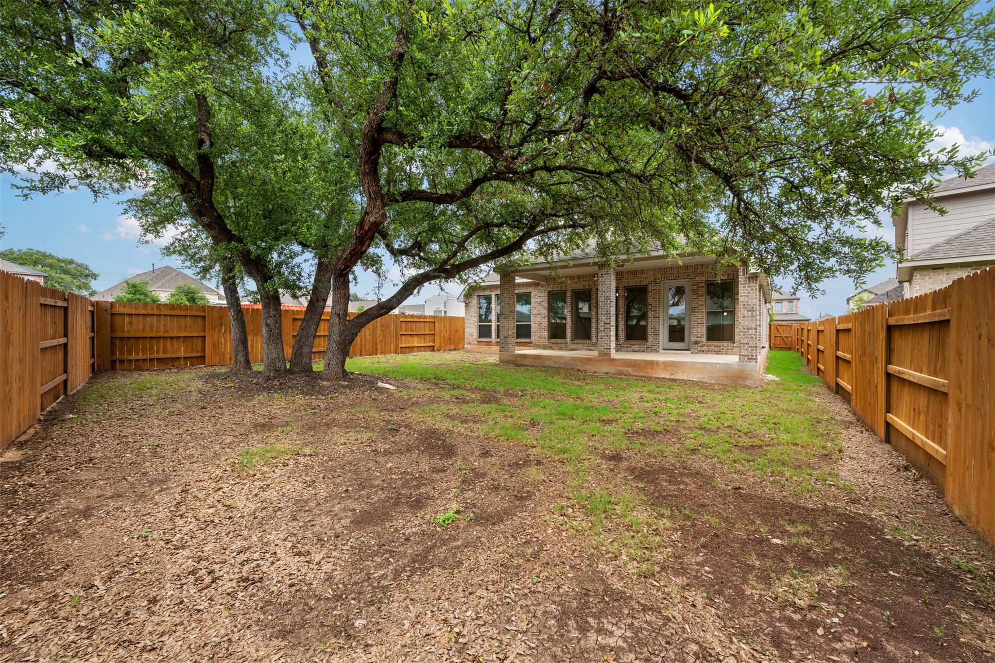 104 Anejo Bluff Ct Property Photo 35