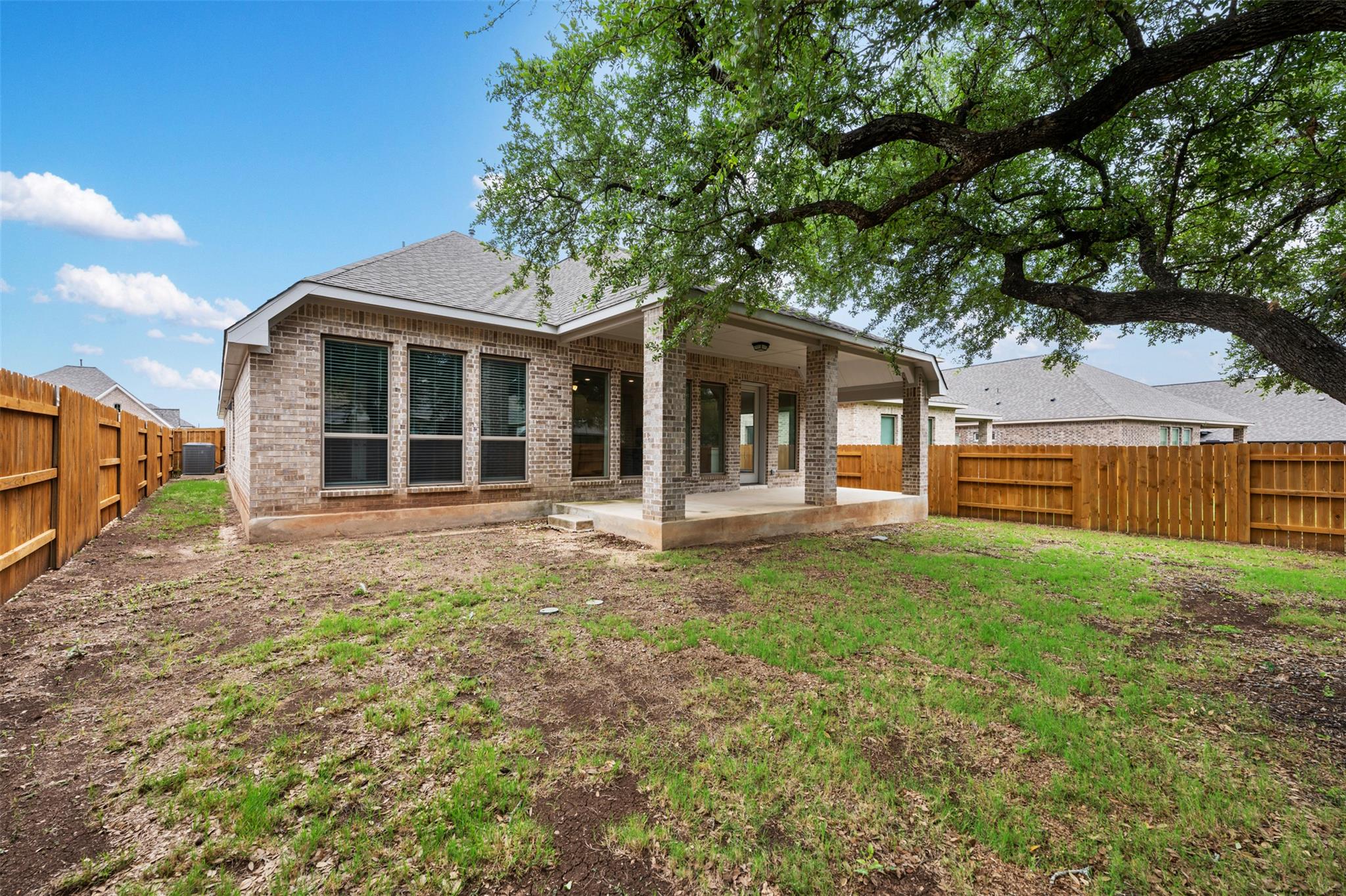 104 Anejo Bluff Ct Property Photo 38