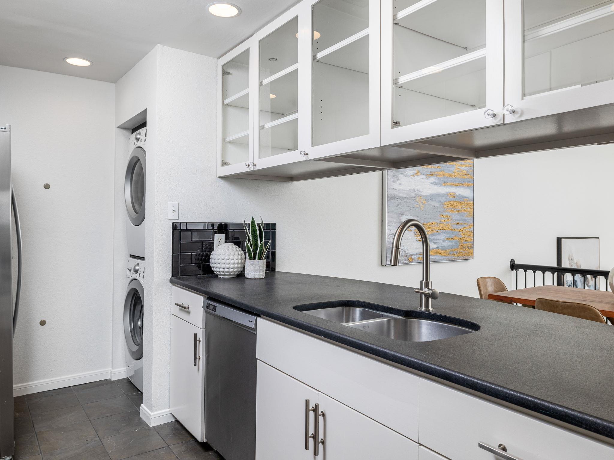 3944 Shoal Creek Blvd #b Property Photo 8