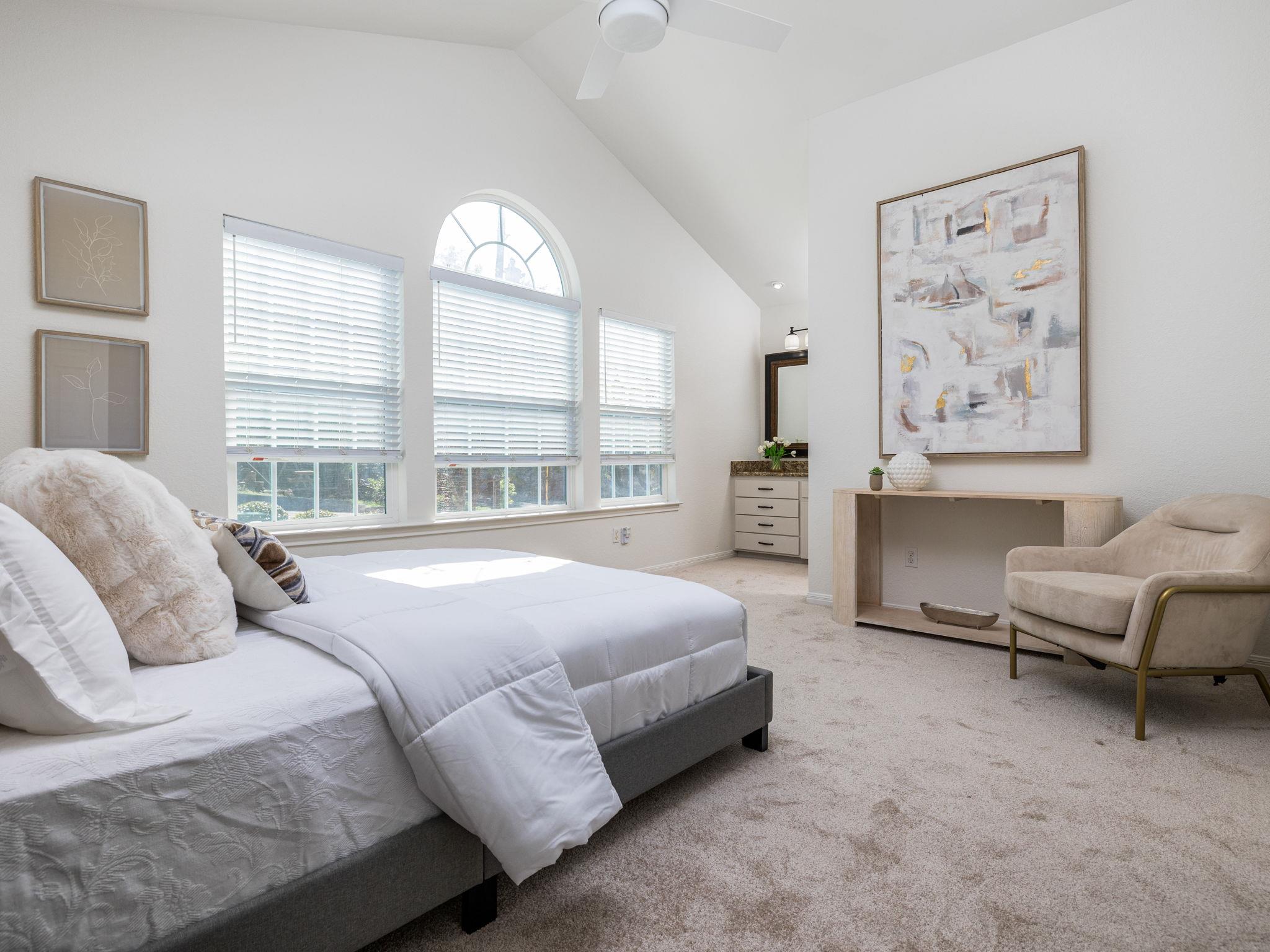3944 Shoal Creek Blvd #b Property Photo 12